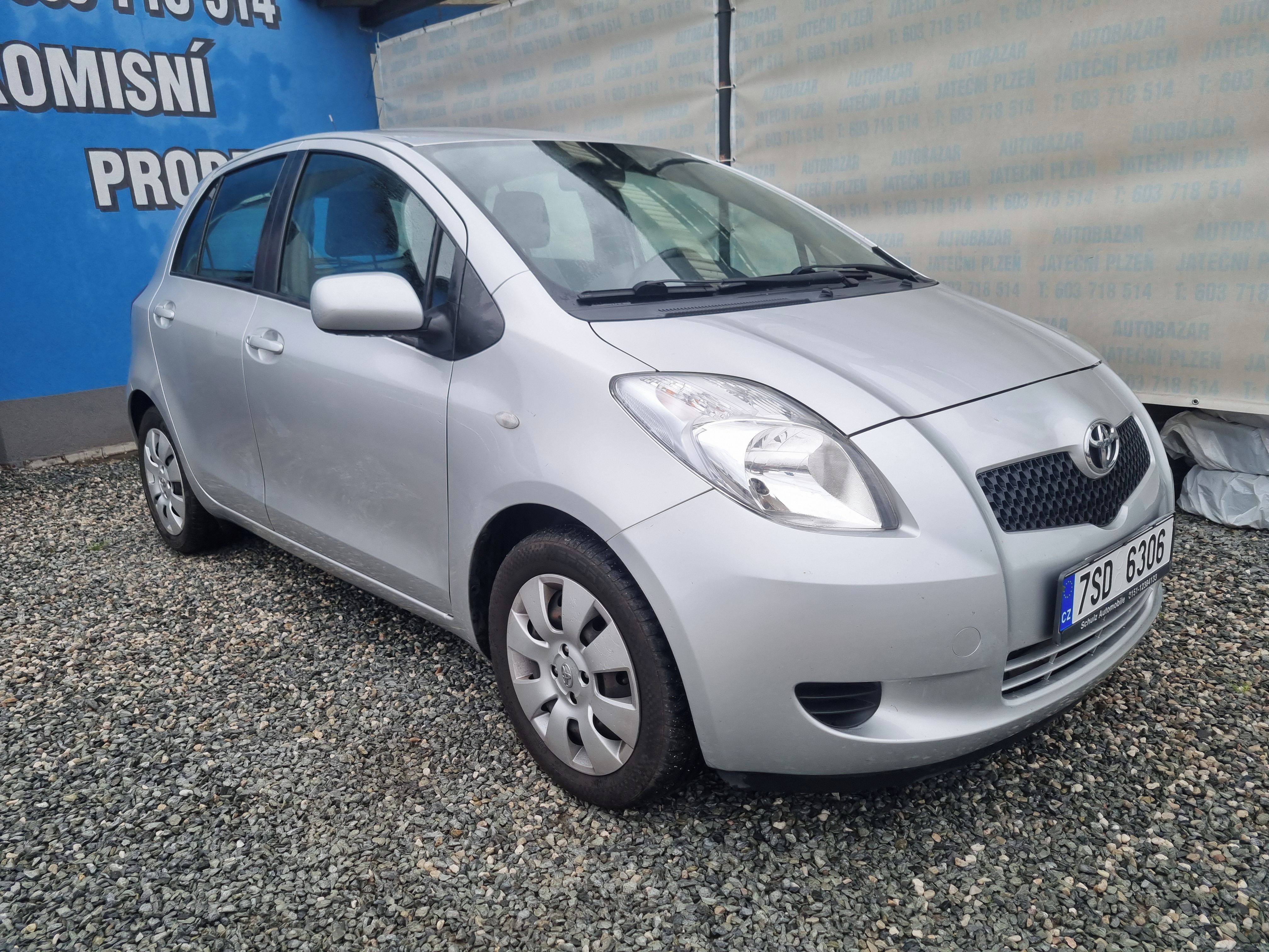 Toyota Yaris, 1.3 VVT-I 64 KW