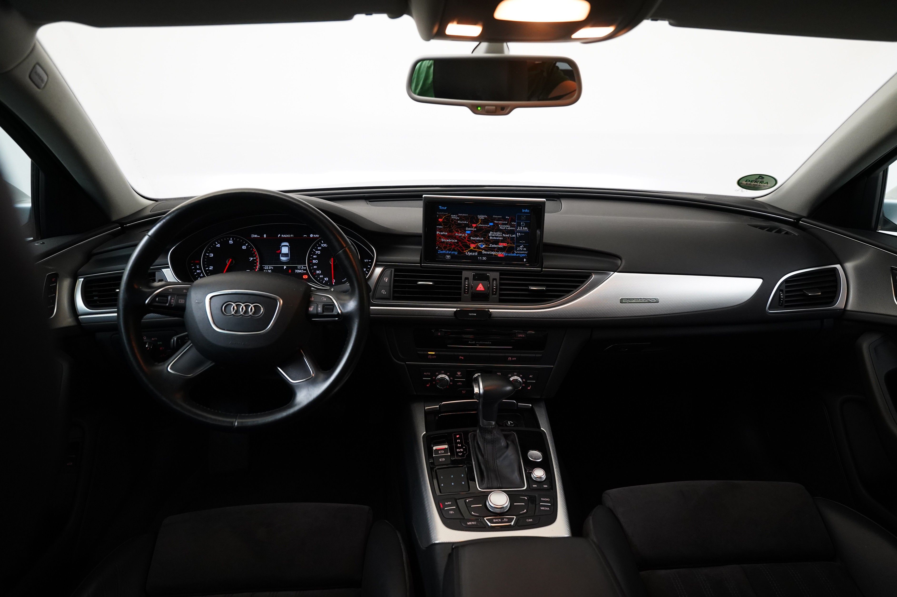 Audi A6, 3.0 TFSI 228 kW Quattro - fotka 6