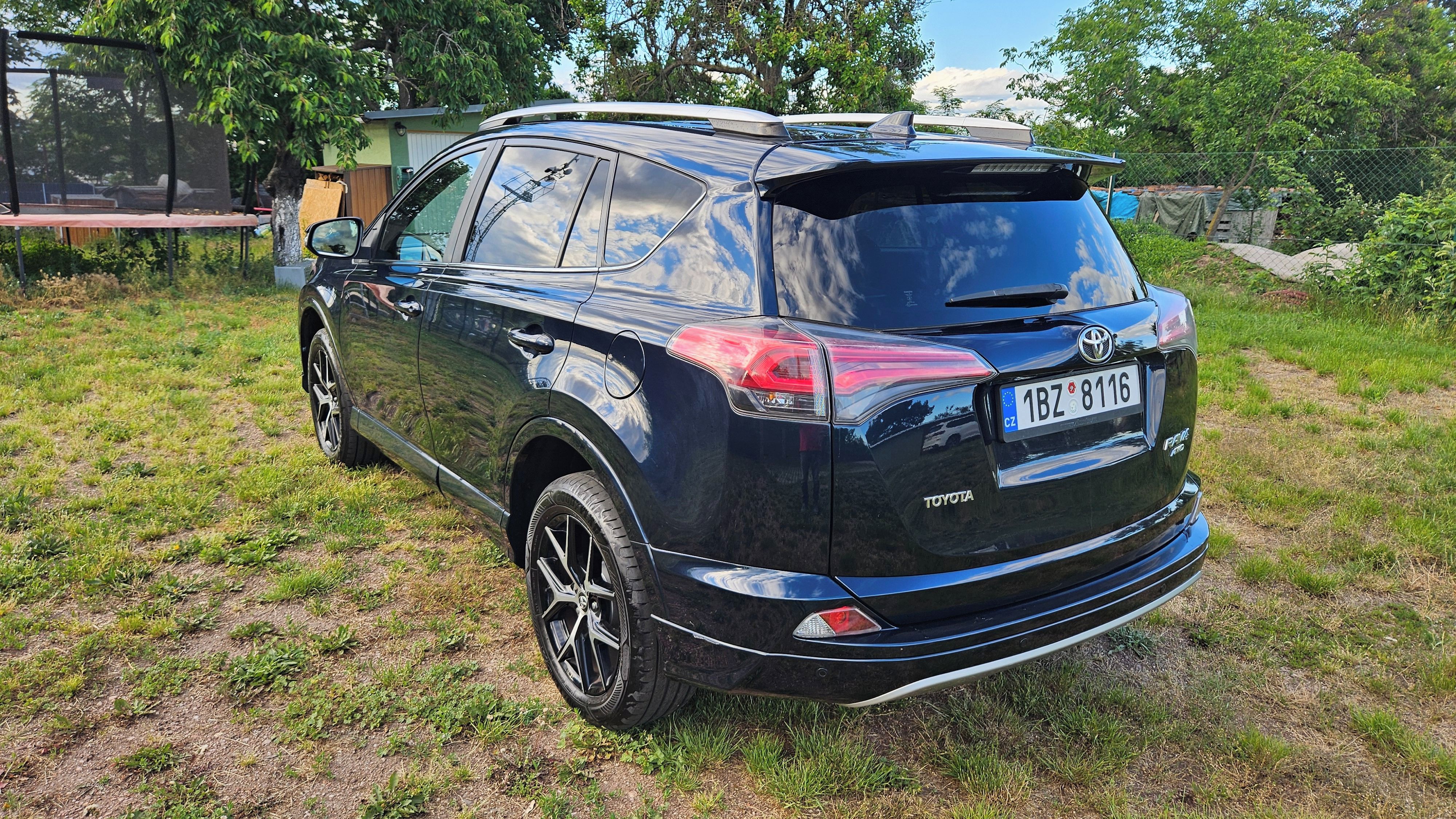 Toyota Rav4, SELECTION FULL, WEBASTO - fotka 3