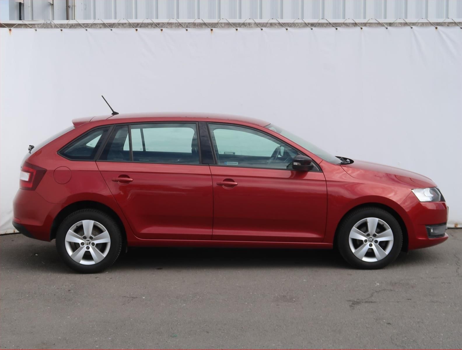 Škoda Rapid, 1.4 TDI, Spaceback - fotka 6