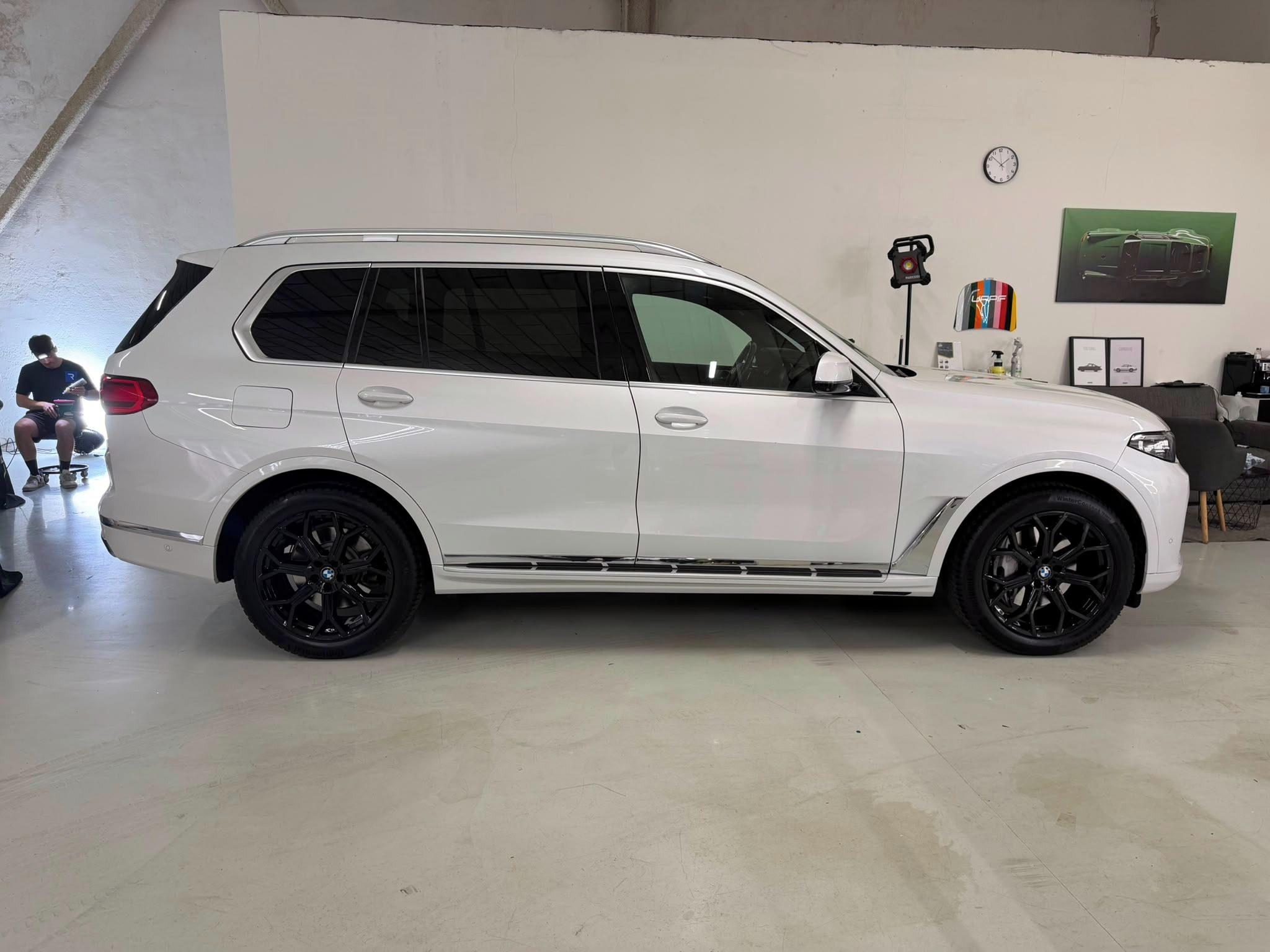 BMW X7, xDrive60i 4.4 V8 TwinTurbo - fotka 2