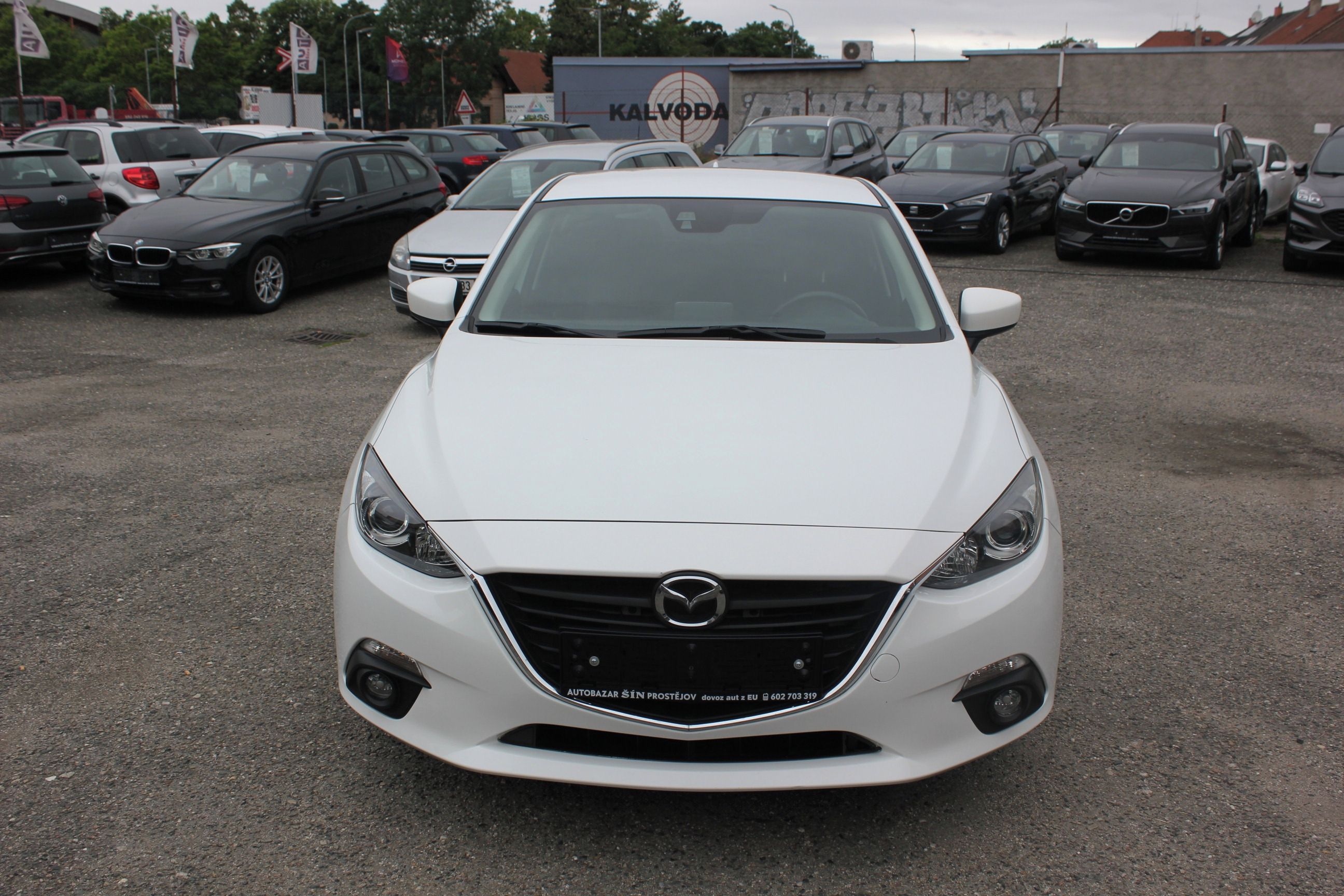 Mazda 3, 1.5 Skyactiv-G, 68 000 km - fotka 2