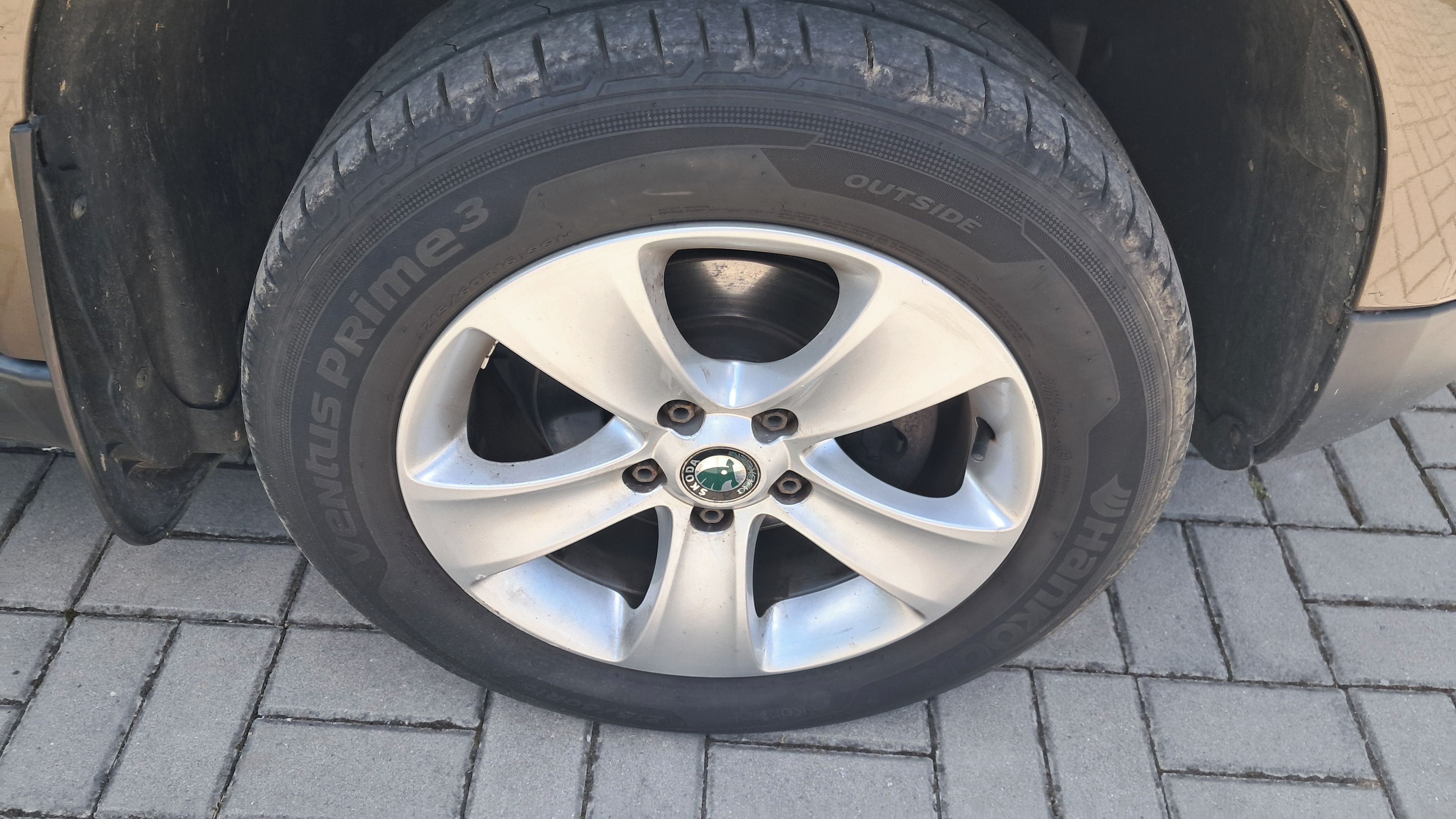 Škoda Yeti, 1.2 TSI / 77KW 1.MAJITEL ČR - fotka 4