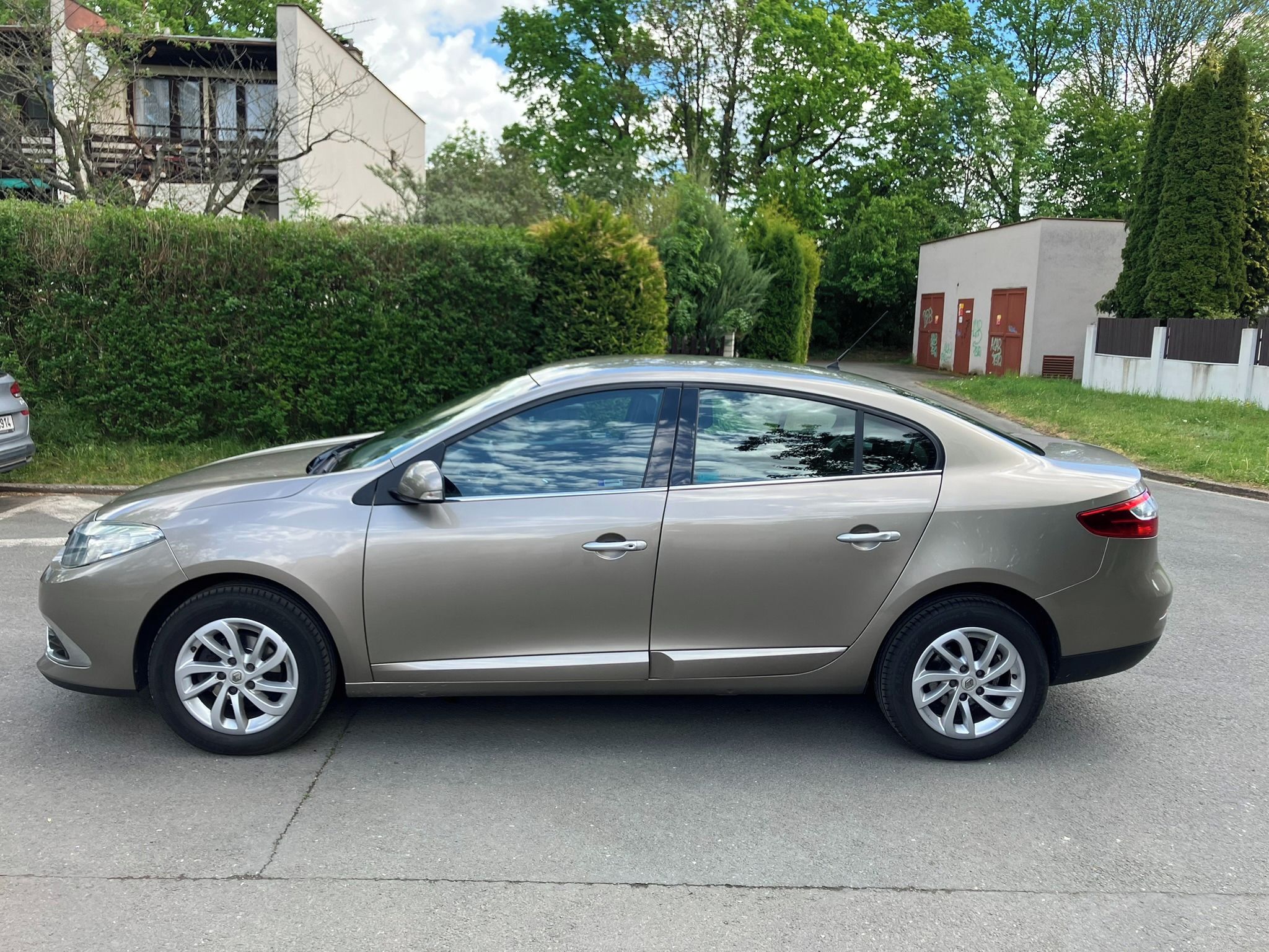 Renault Fluence - fotka 2