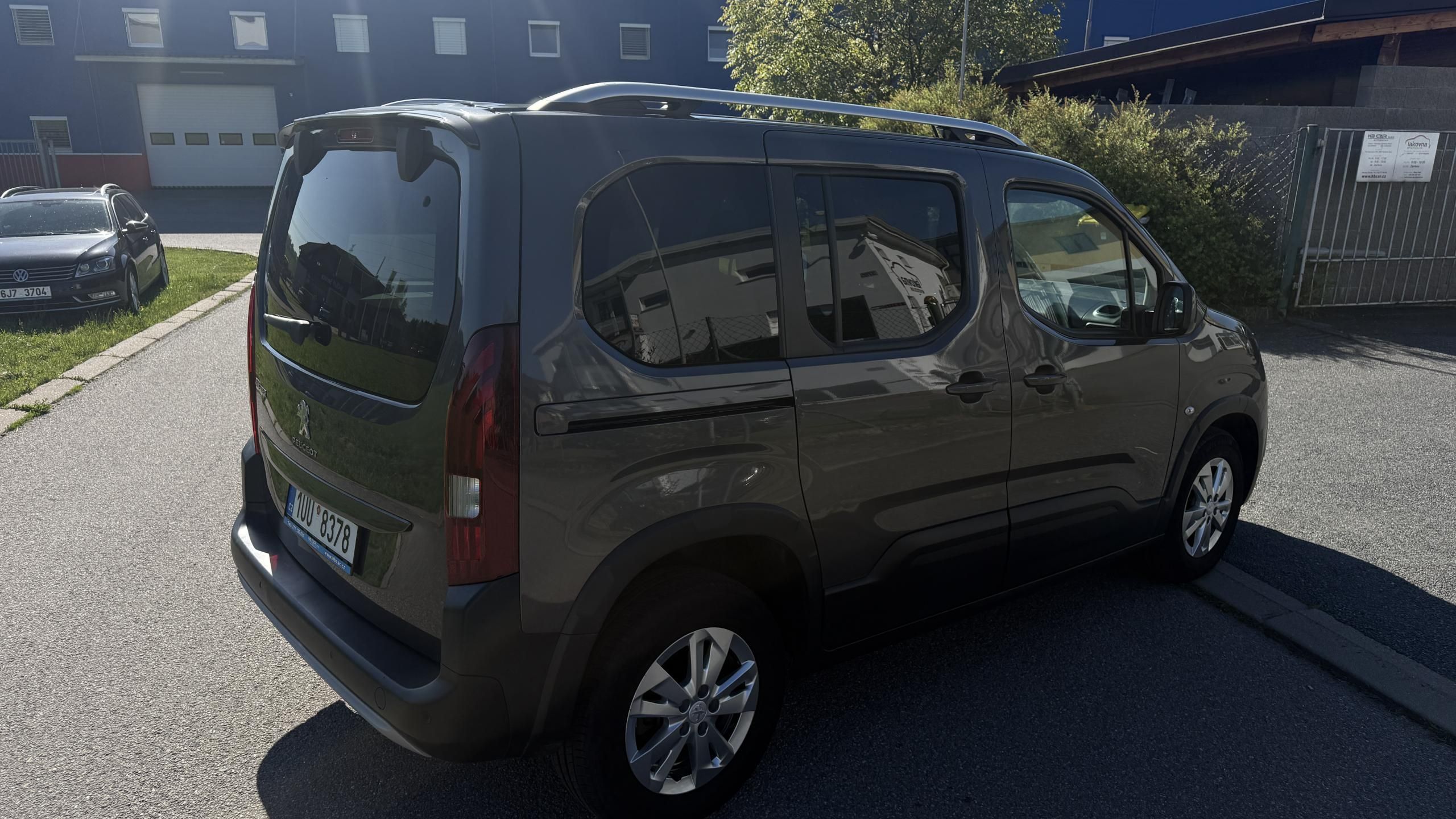 Peugeot Rifter, 1.2i 96KW AUTOMAT 7 MÍST 80 KM - fotka 6