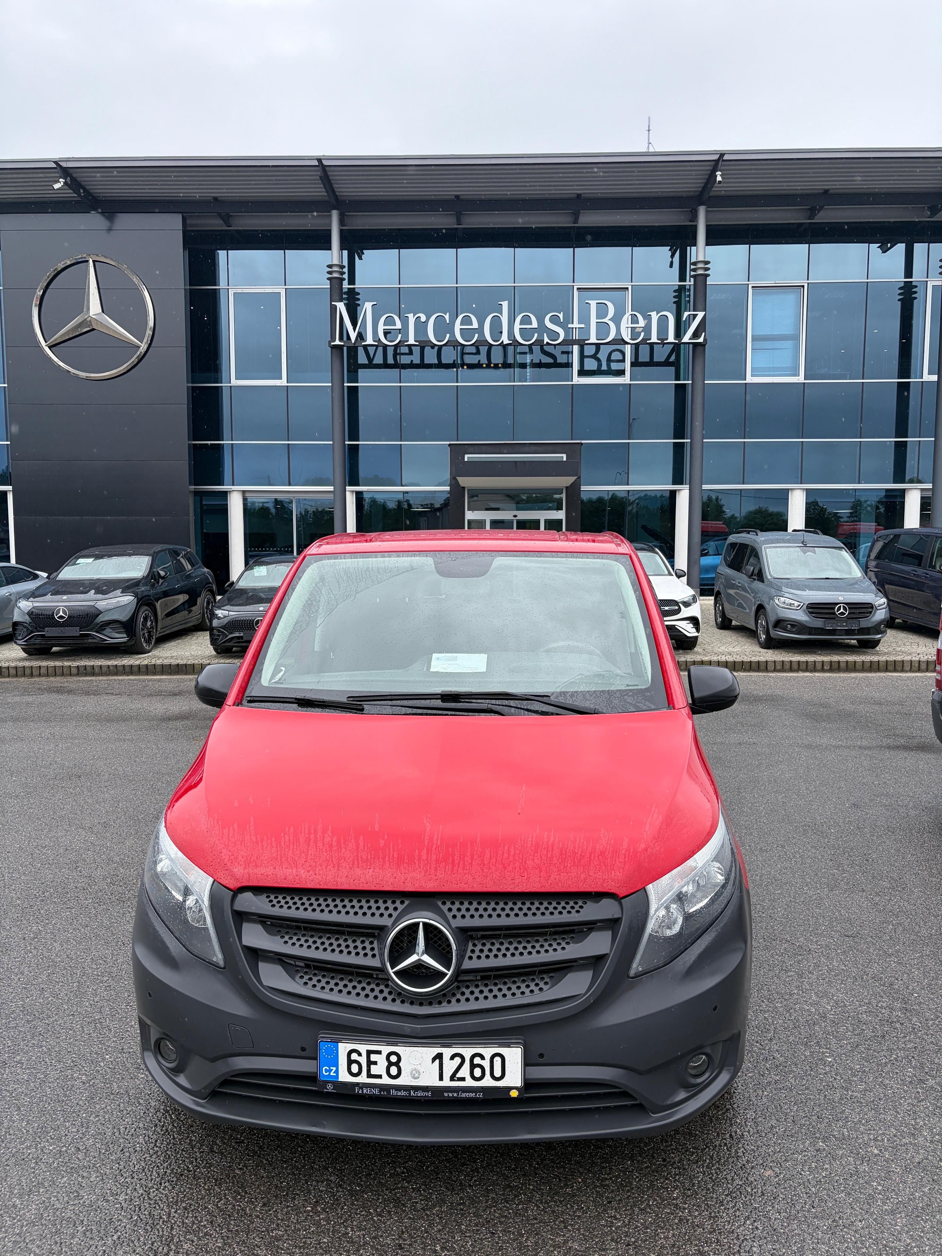 Mercedes-Benz Vito, Mercedes Vito Tourer