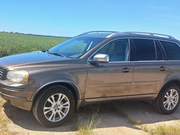 D5 AWD, nízký nájezd km