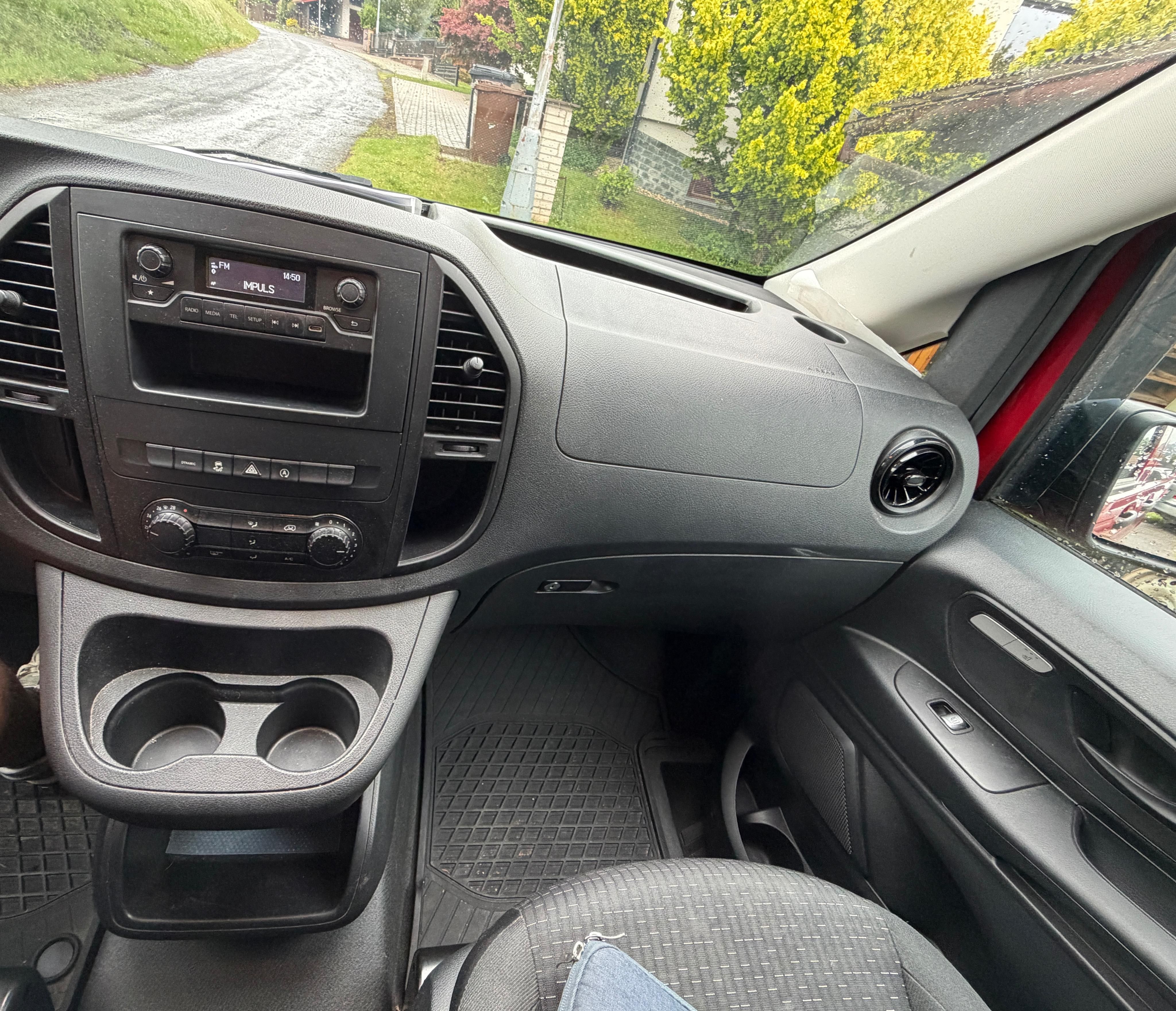 Mercedes-Benz Vito, Mercedes Vito Tourer - fotka 5