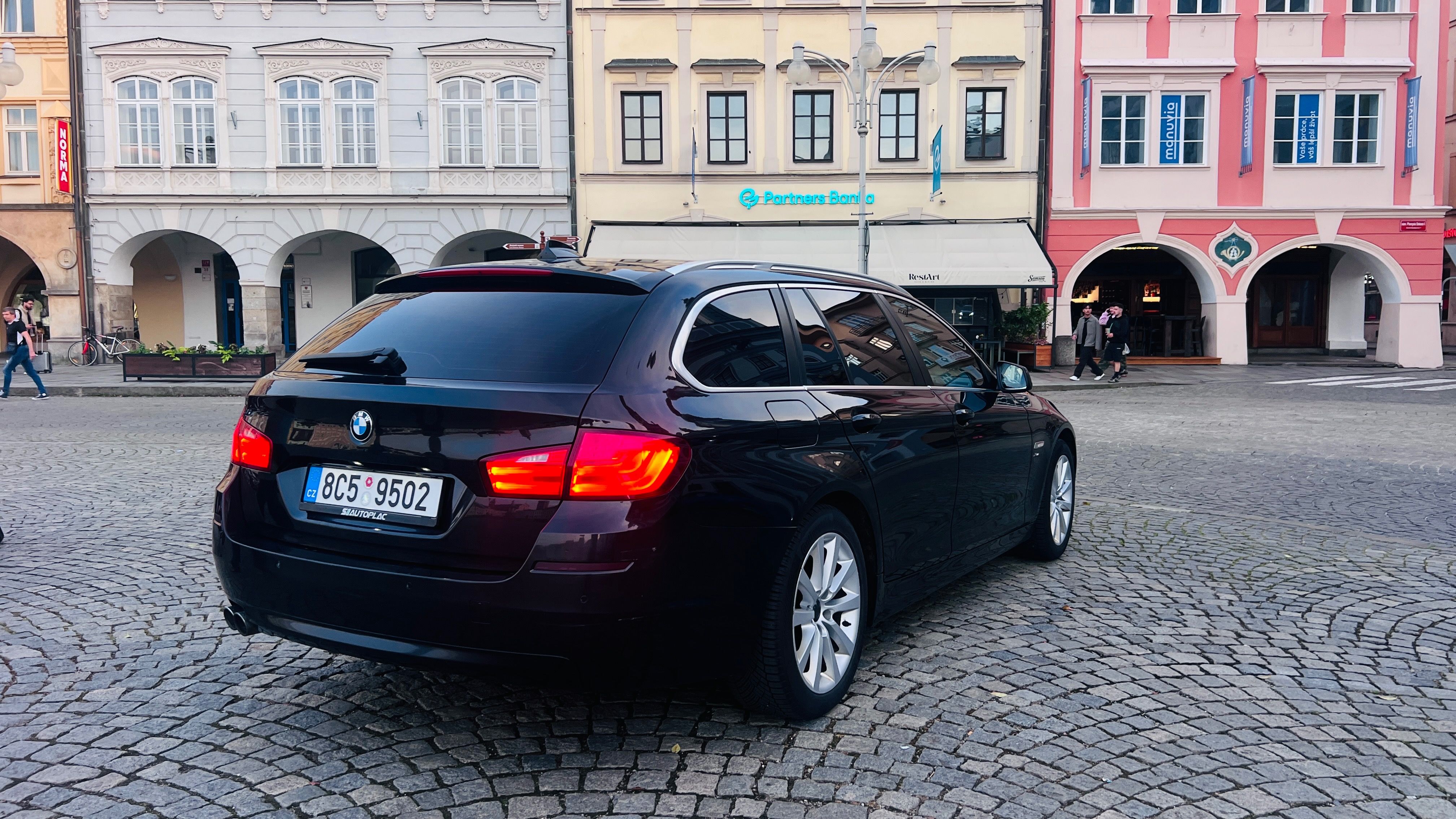 BMW Řada 5, 530d xd - fotka 5