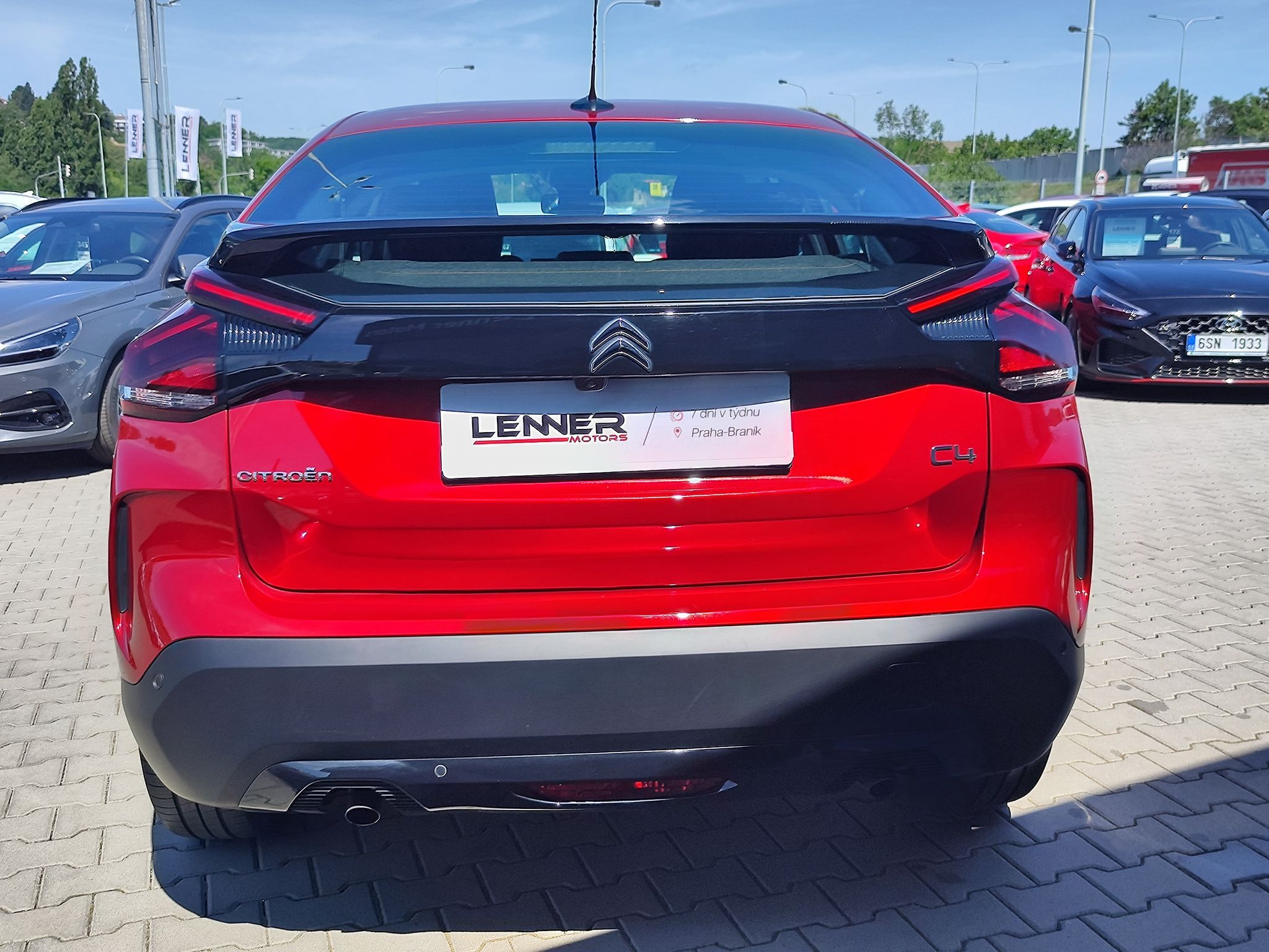 Citroën C4, 1.2 Puretech/96kW Feel S&S - fotka 6