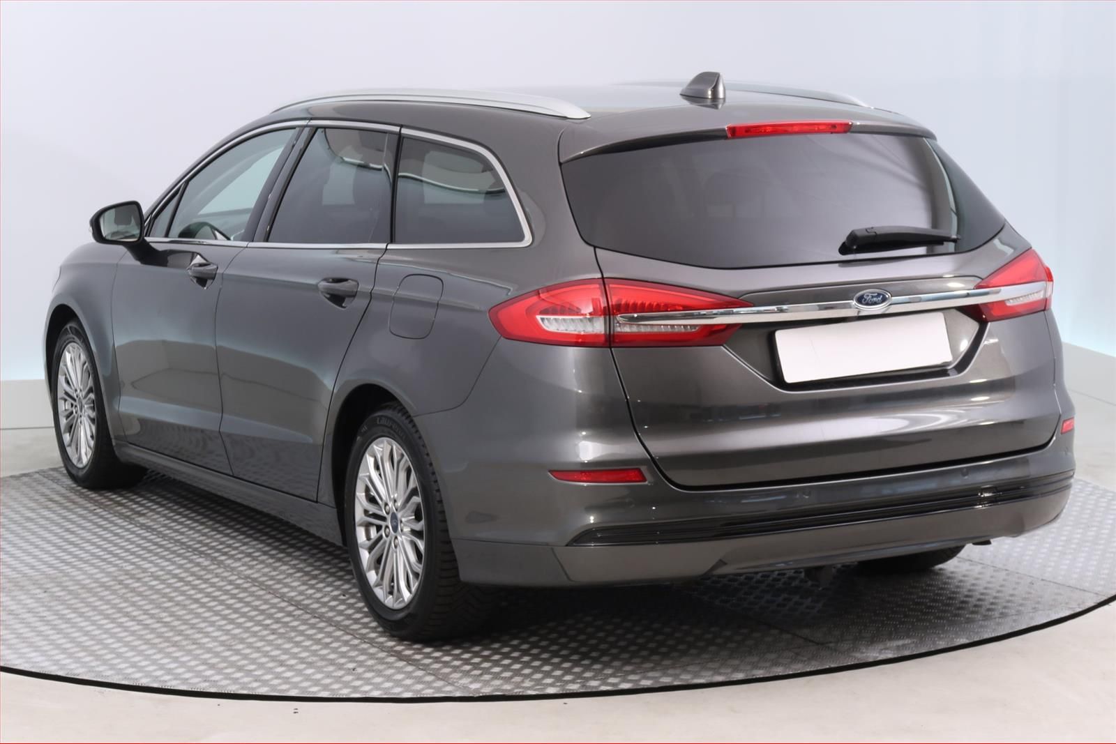 Ford Mondeo, 2.0 EcoBlue, Titanium, Automat - fotka 4