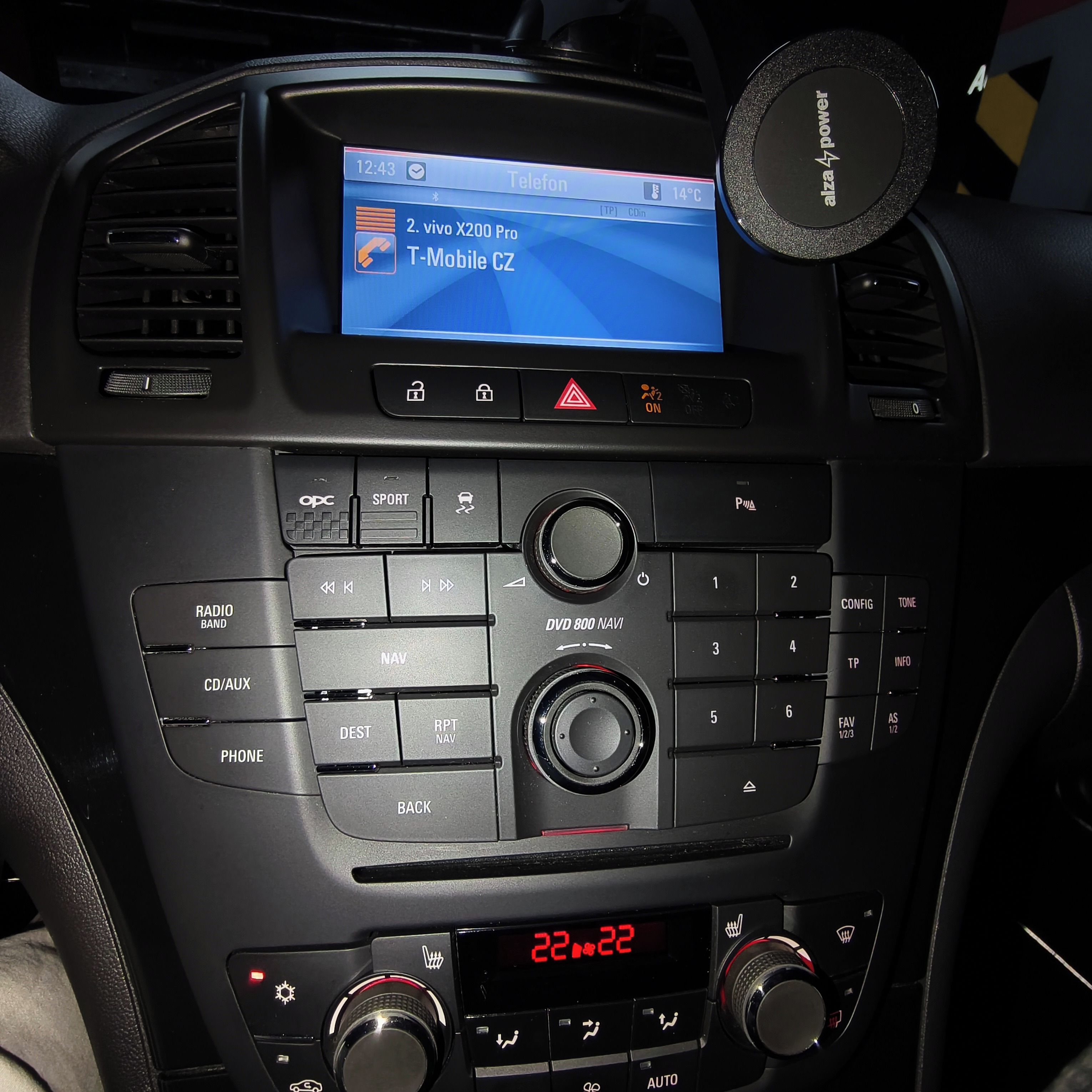 Opel Insignia, OPC 2,8l V6 turbo AWD 240kW - fotka 5
