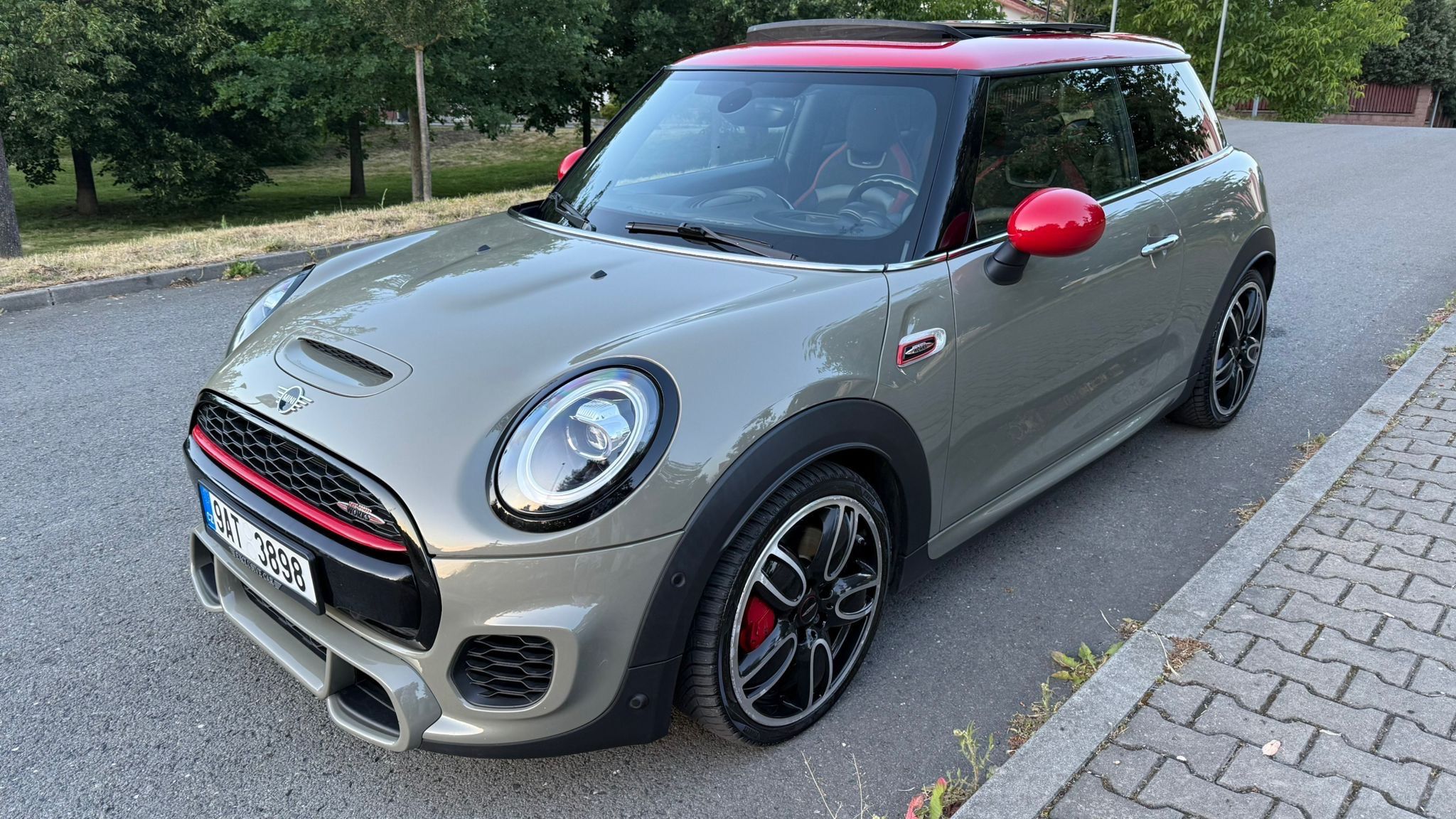 Mini Cooper S, John cooper works VÝBAVA - fotka 6