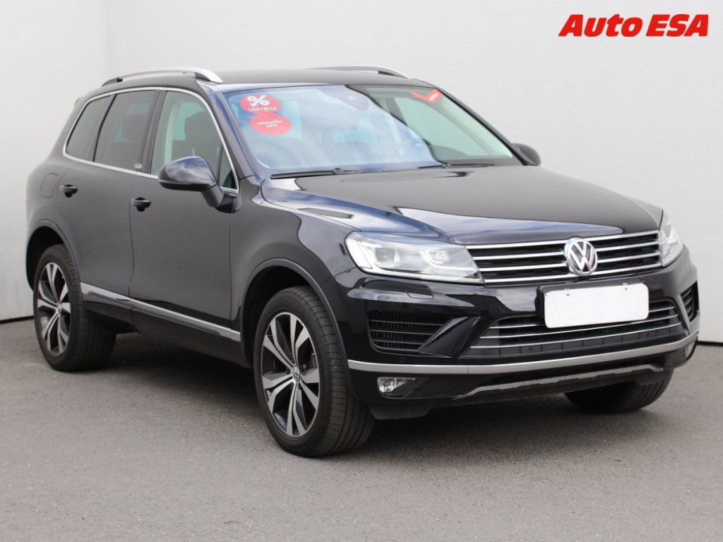 Volkswagen Touareg, 3.0 TDi 4x4,AT