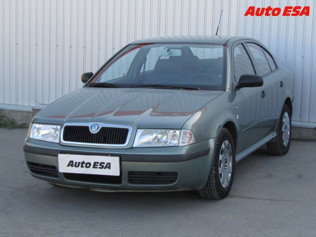 Škoda Octavia, 1.9 D - fotka 3