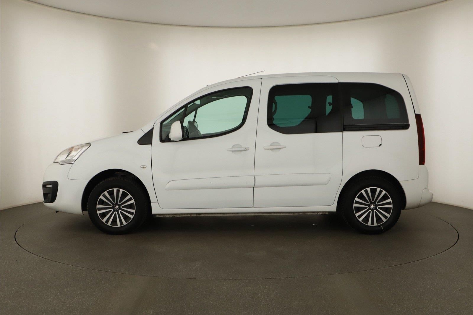 Peugeot Partner, 1.6 BlueHDi, 5Míst, Klima, ČR - fotka 3