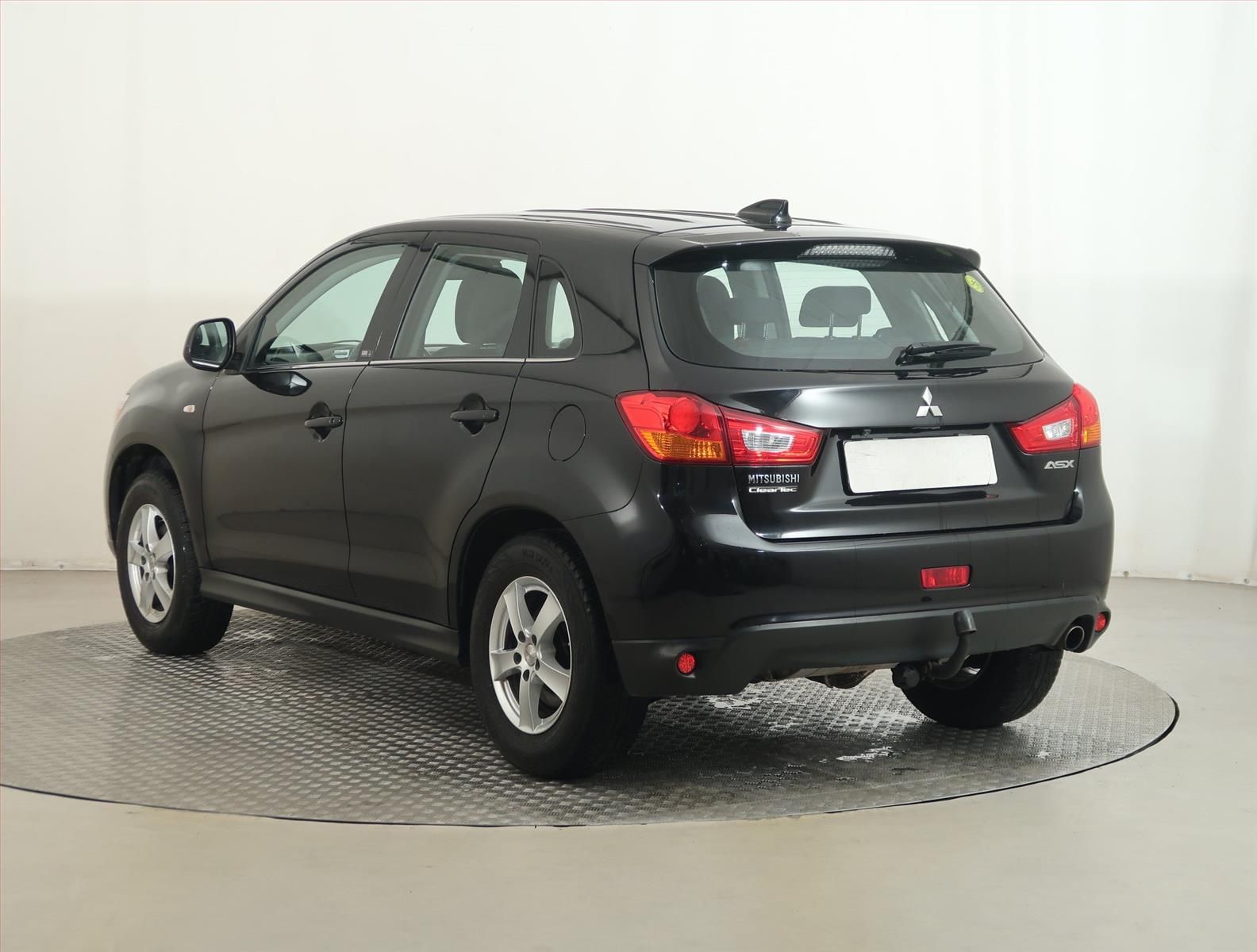 Mitsubishi ASX, 1.6 MIVEC, LPG, ČR,1.maj - fotka 4