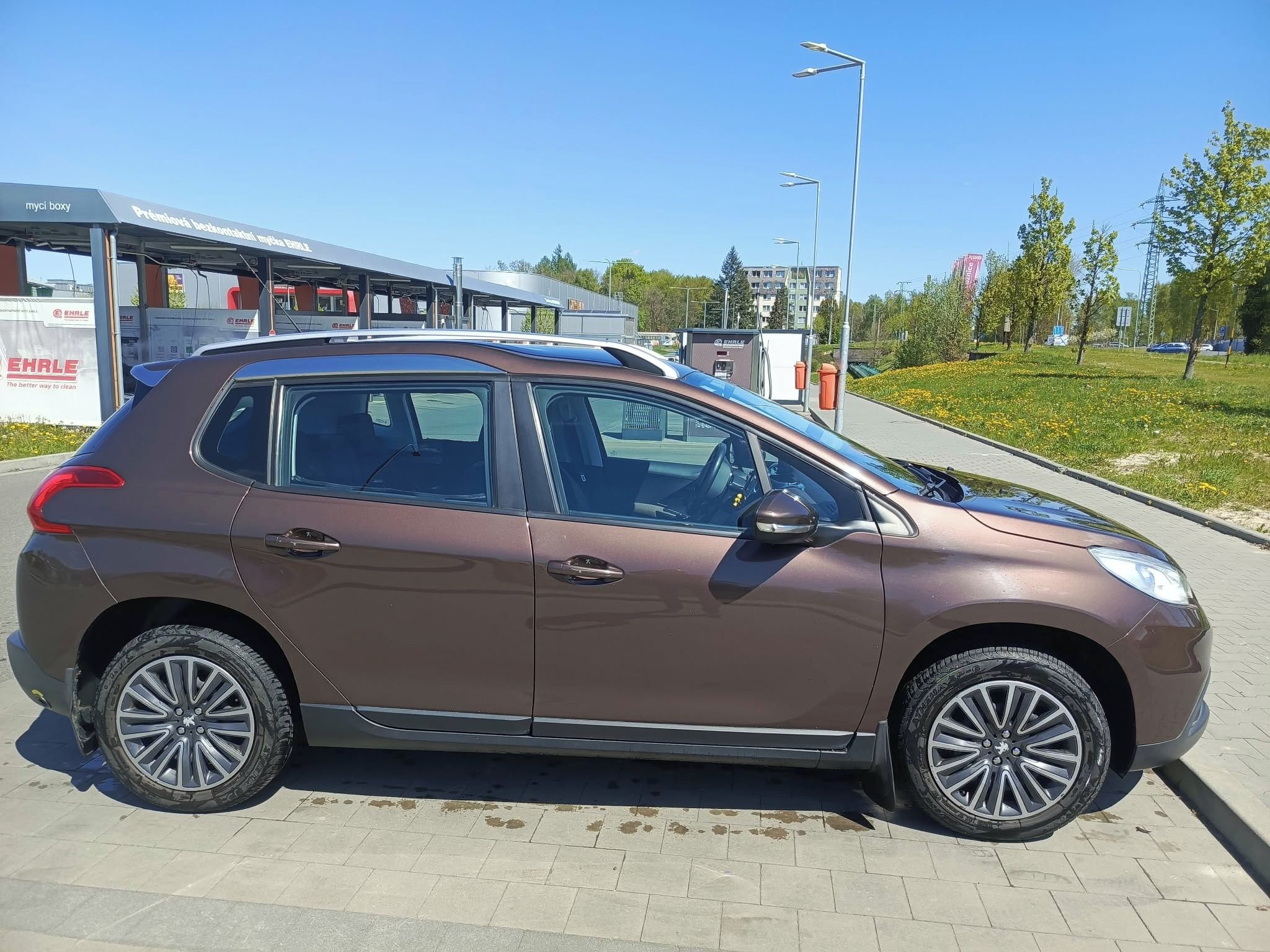 Peugeot 2008, Benzín+LPG - fotka 3