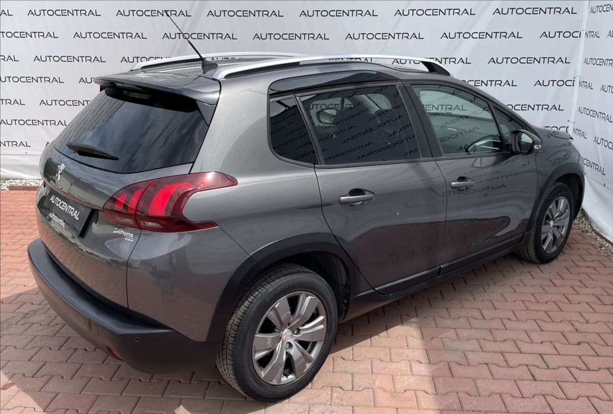Peugeot 2008, 1,2 i,81kW,Signature,STK 5/28 - fotka 4