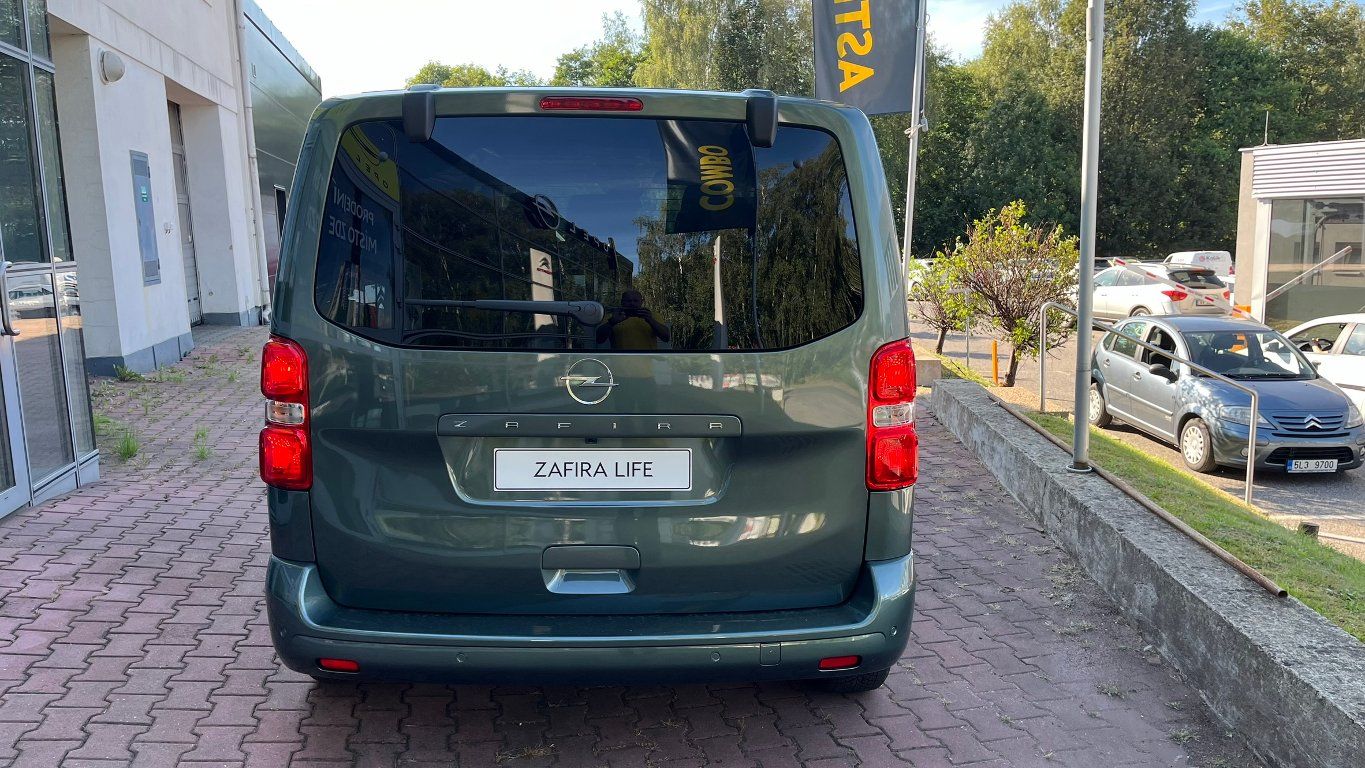 Opel Zafira, ELEGANCE M 2.2D (132kW) AT-8 - fotka 5