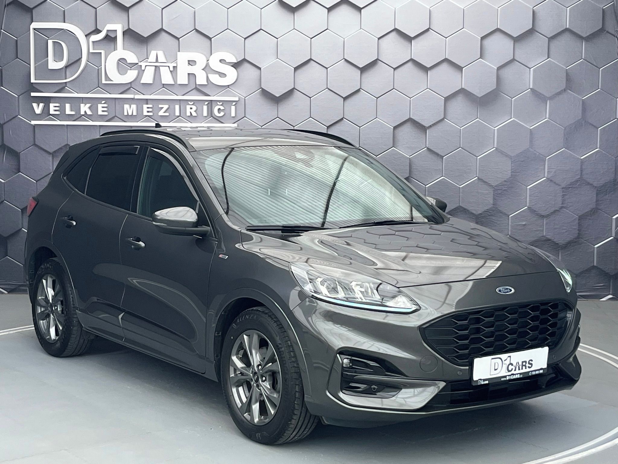 Ford Kuga, 2.0 EcoBlue ST-Line manuál - fotka 6