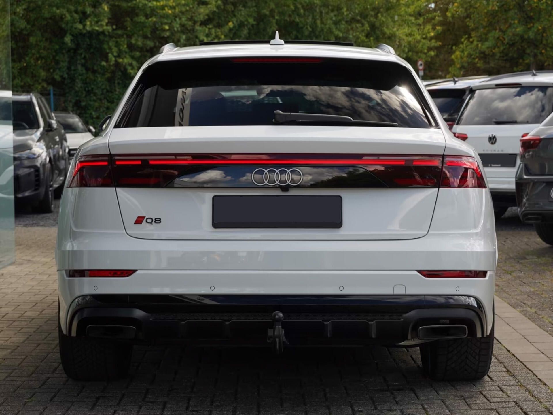 Audi Q8, TDI q 210kW S-Line Pano Matrix - fotka 5