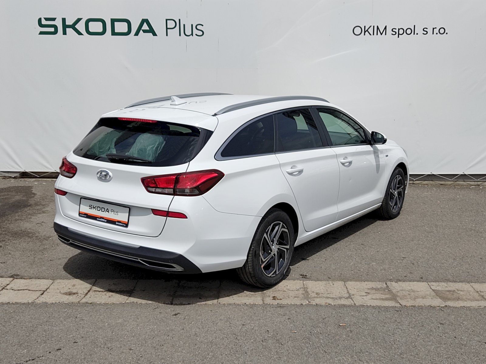 Hyundai i30, CW 1,5 T-GDI 117 kw - fotka 2