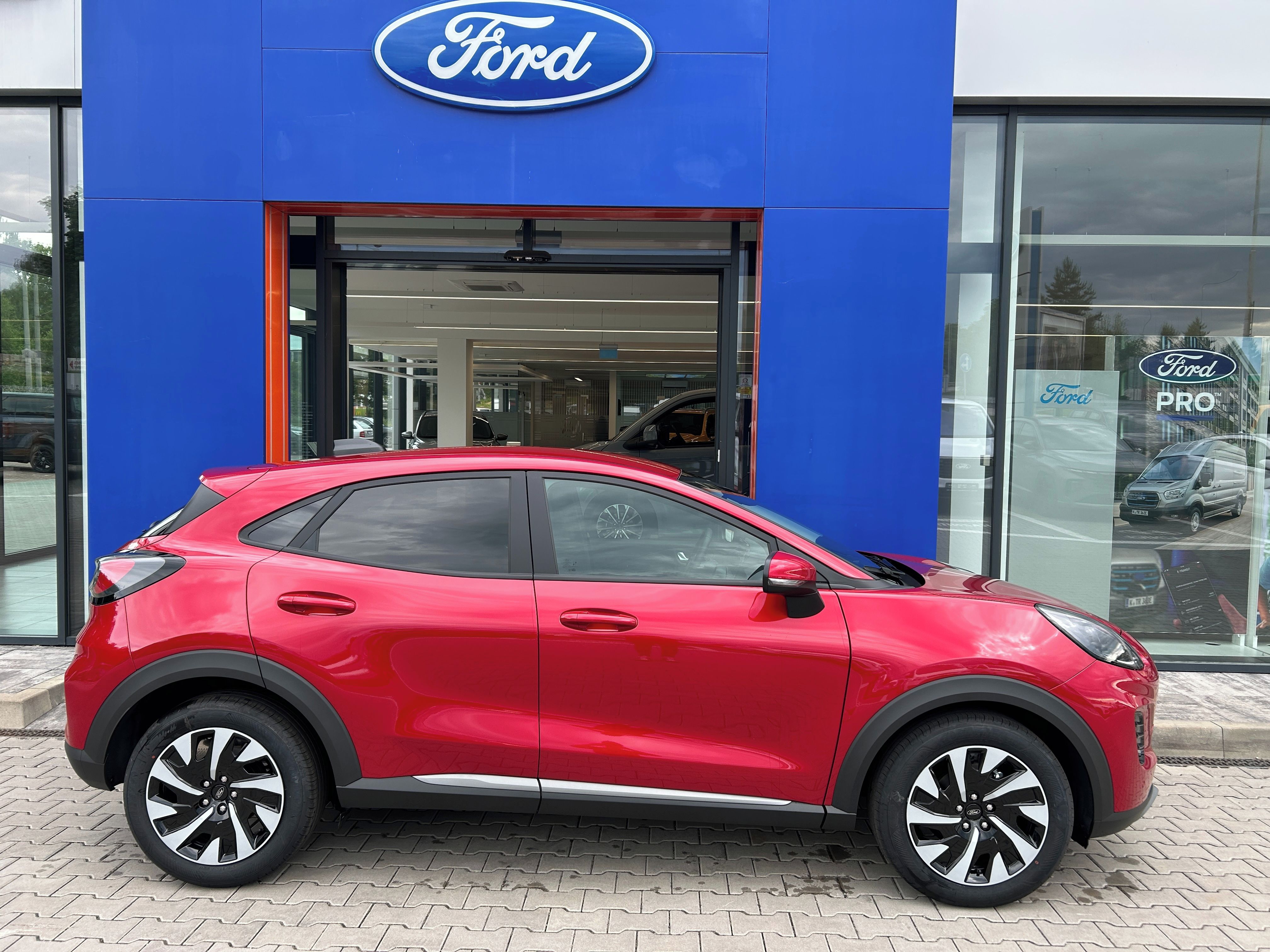 Ford Puma, 1.0EcoBoost mHEV 92kW TITANIUM - fotka 3