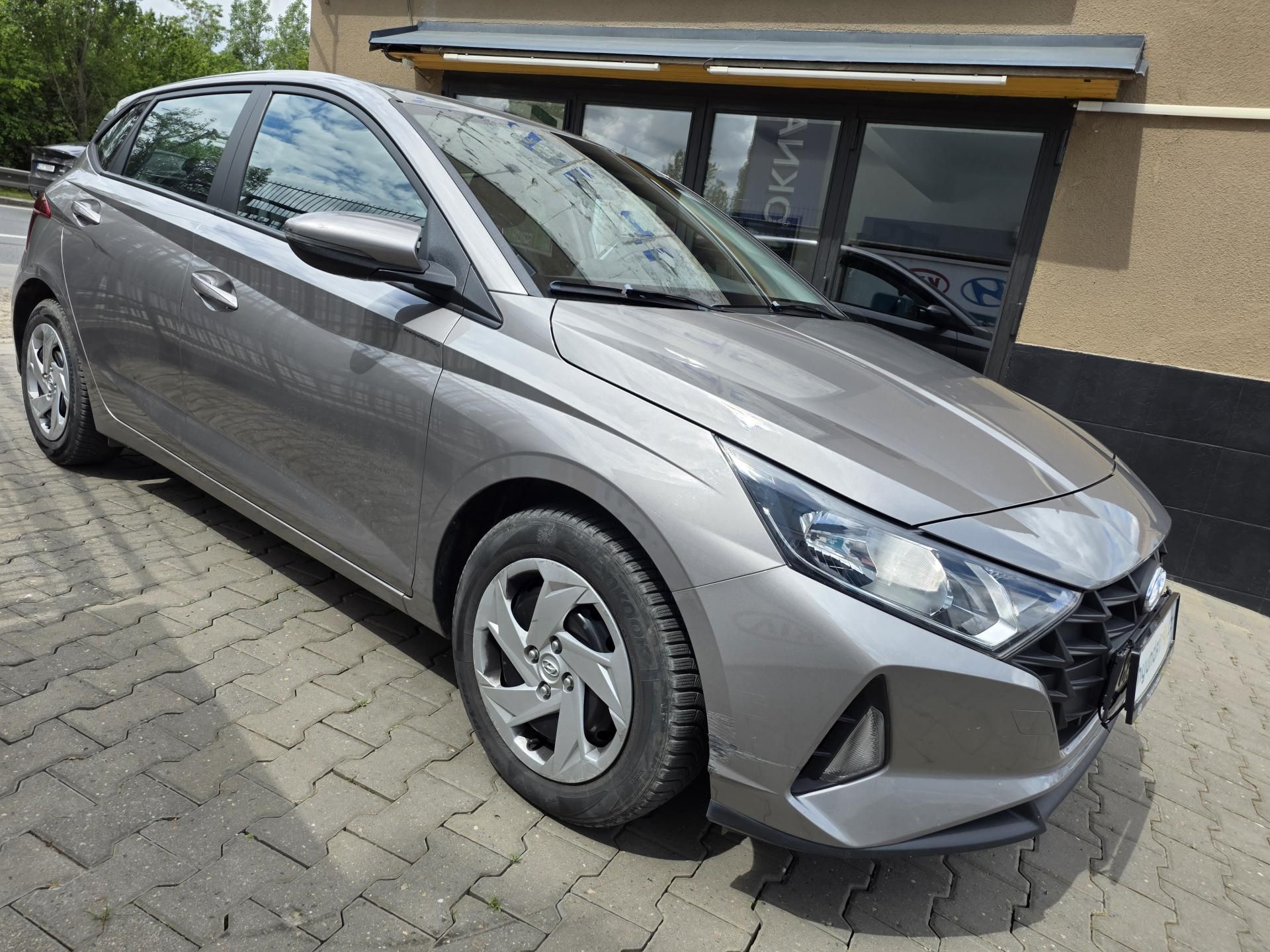 Hyundai i20, 1.2-1.MAJ-TEMPOMAT-KLIMA - fotka 3
