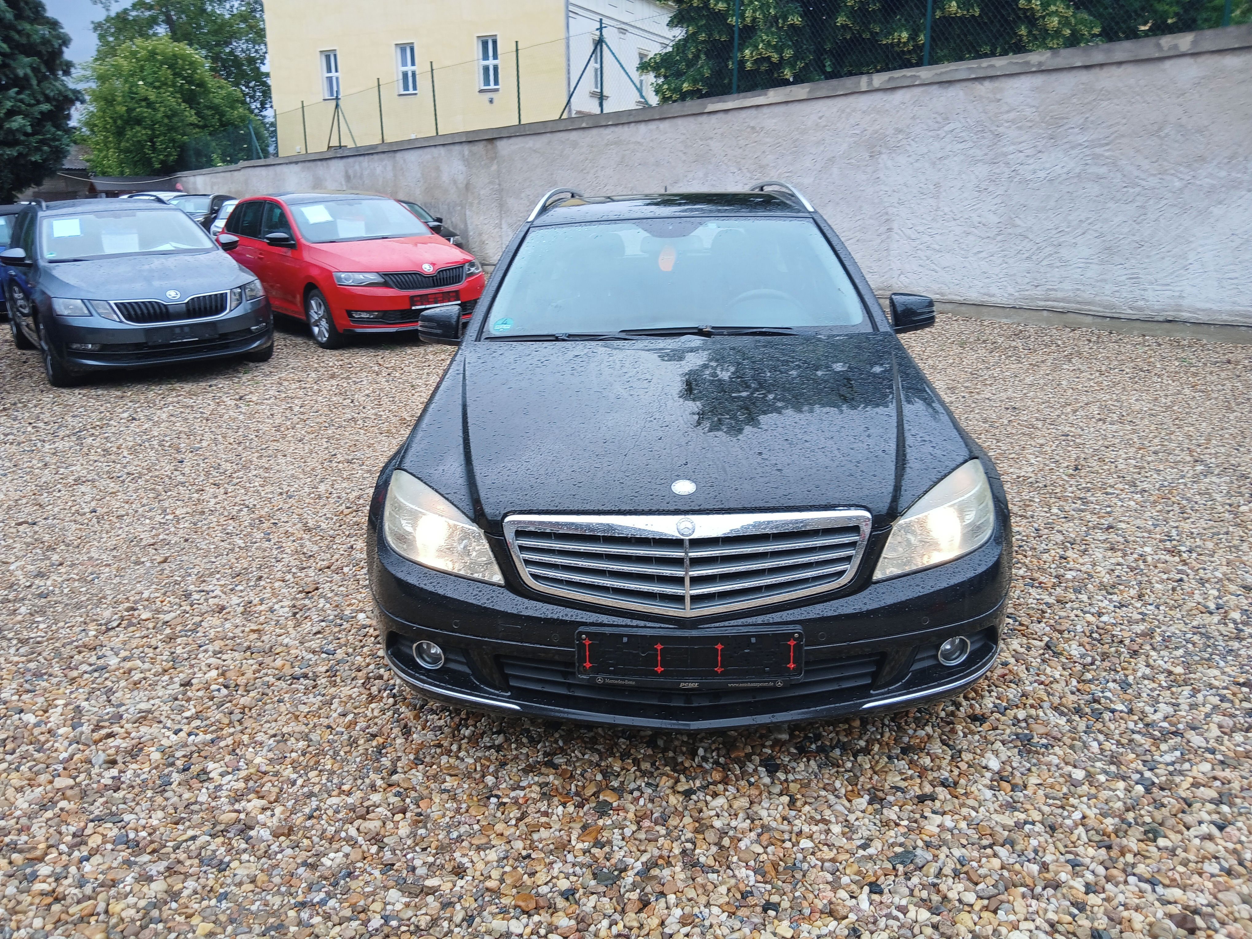 Mercedes-Benz Třídy C, C 220 CDi 125KW Kombi - fotka 2
