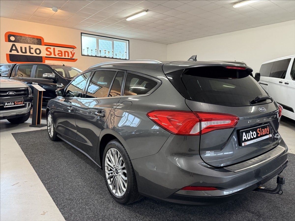 Ford Focus, 2,0 Titanium 110kW,LED,Top sta - fotka 5