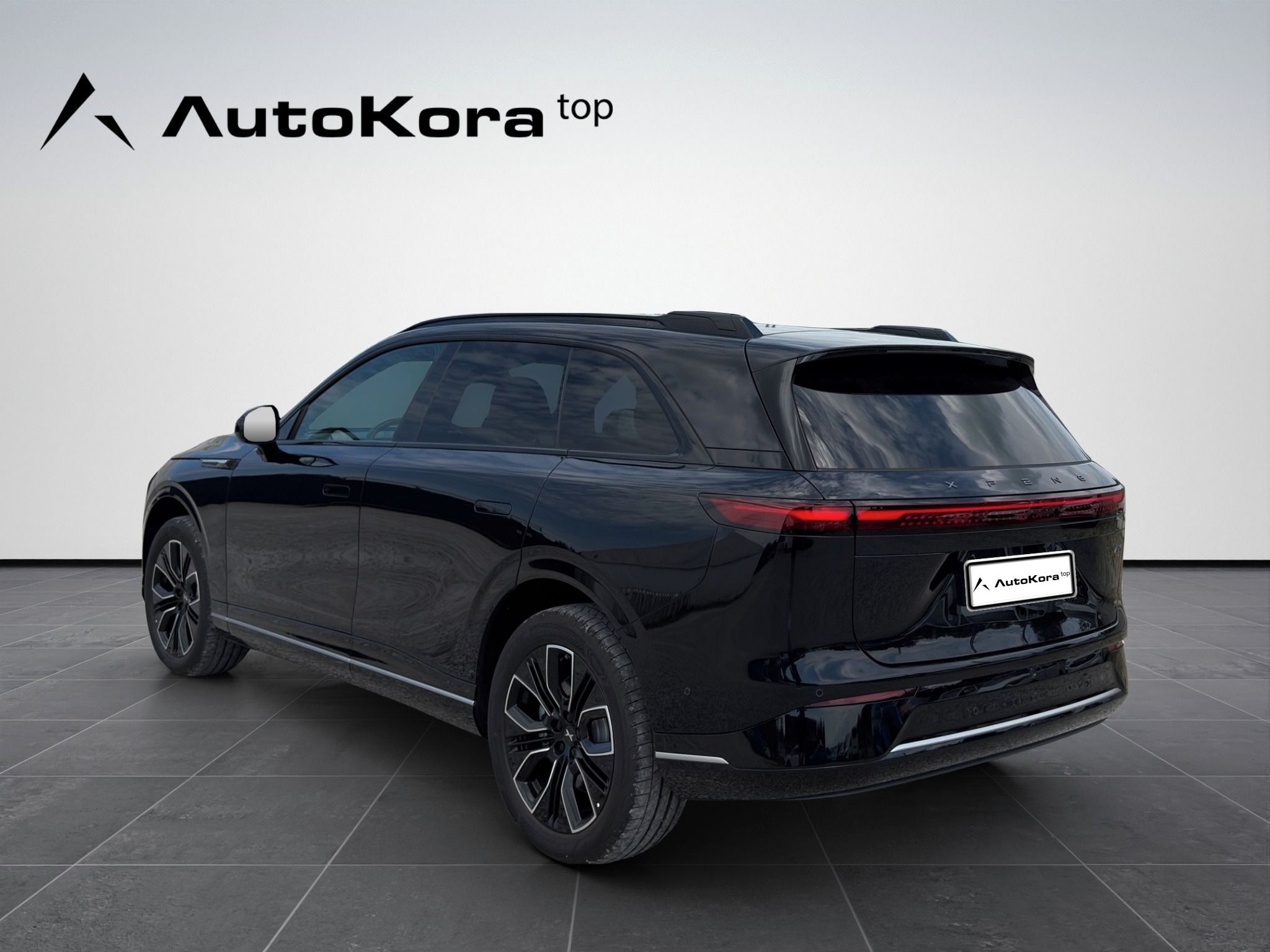 XPENG G9, RWD Long Range, 258kW - fotka 6
