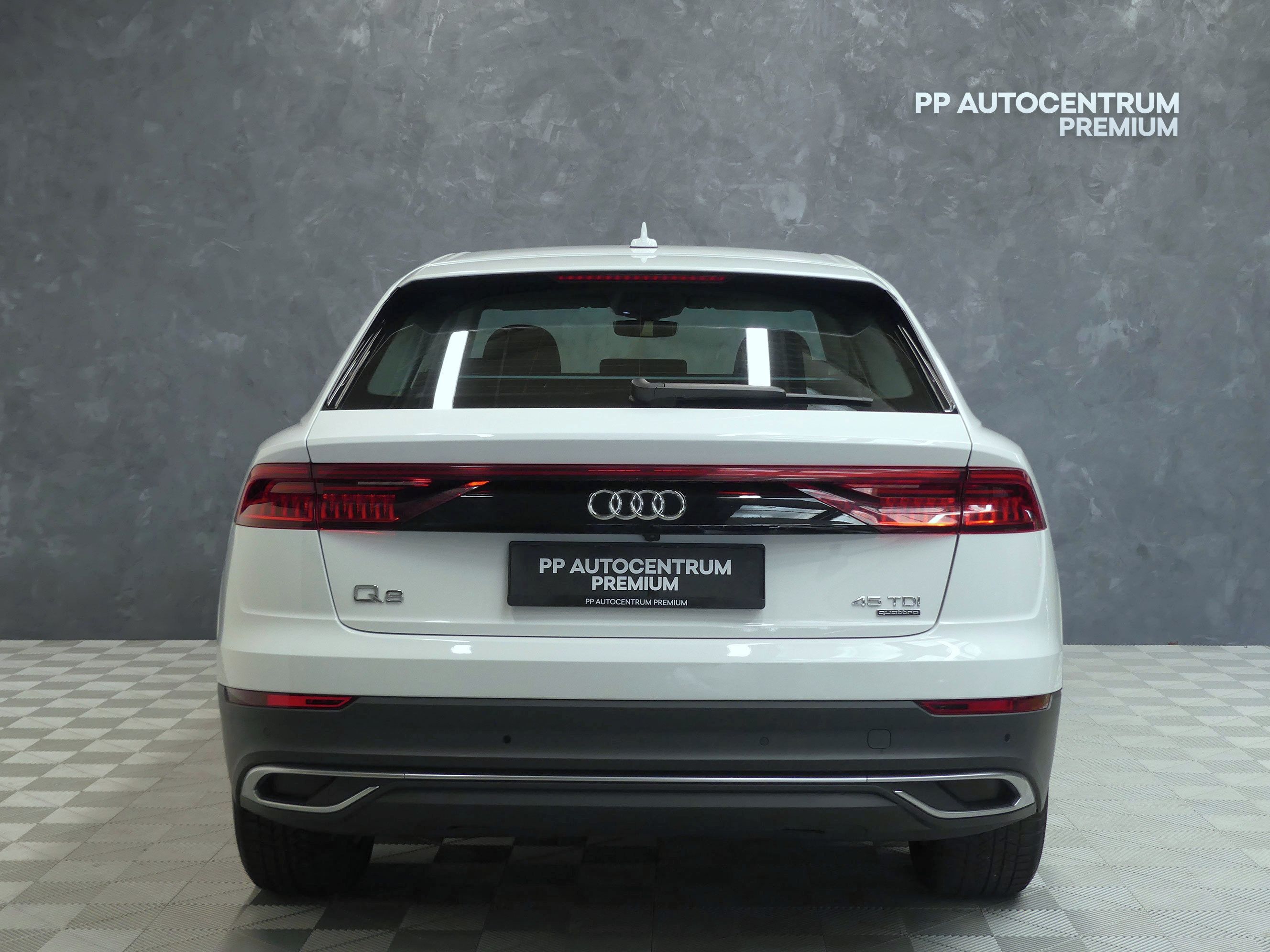 Audi Q8, 45 TDI 170kW Tiptronic Quattro - fotka 6