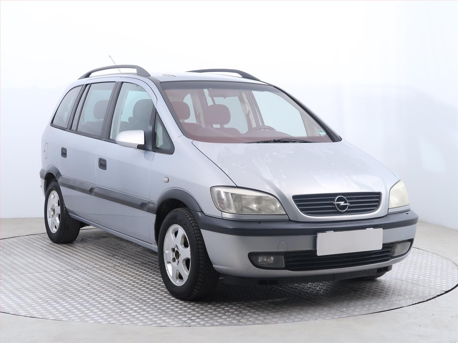 Opel Zafira, 2.2 16V, 7 míst, po STK, Tažné