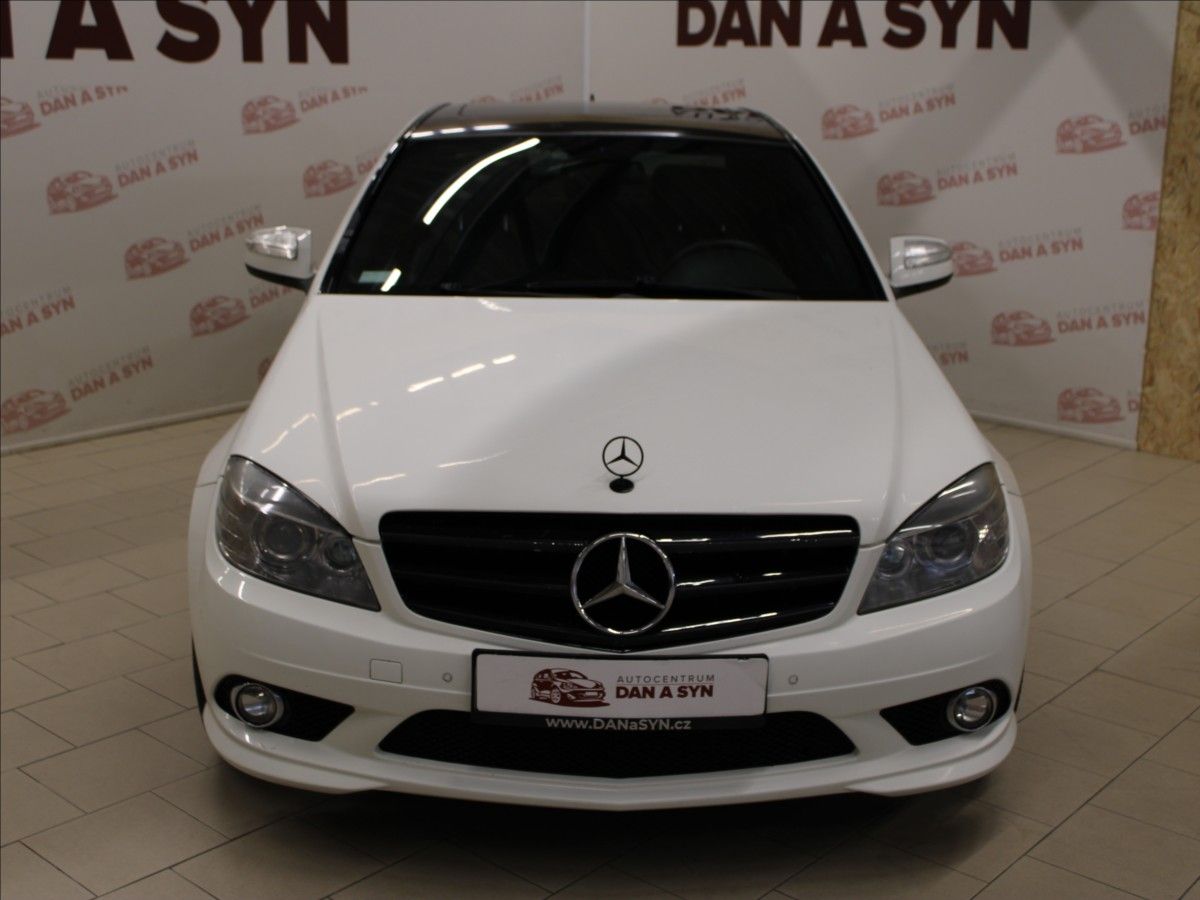 Mercedes-Benz Třídy C, 3,0 C300 AMG 4MATIC 170KW TOP - fotka 2