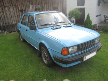 Škoda 105