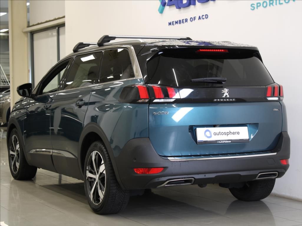 Peugeot 5008, 2,0 HDi 130kW AT GT-line 1.maj - fotka 3