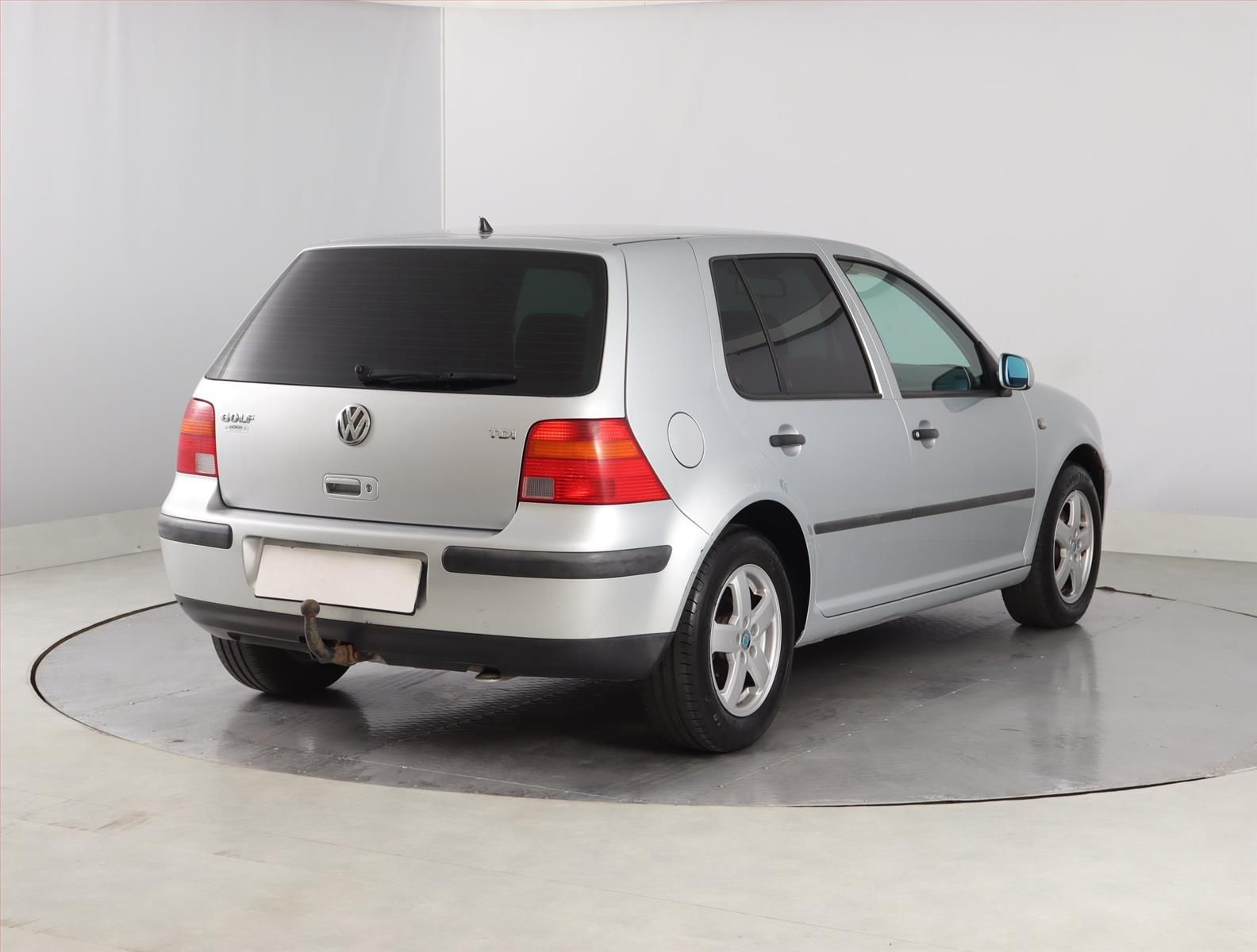 Volkswagen Golf, 1.9 TDI , Tažné, Klima - fotka 5