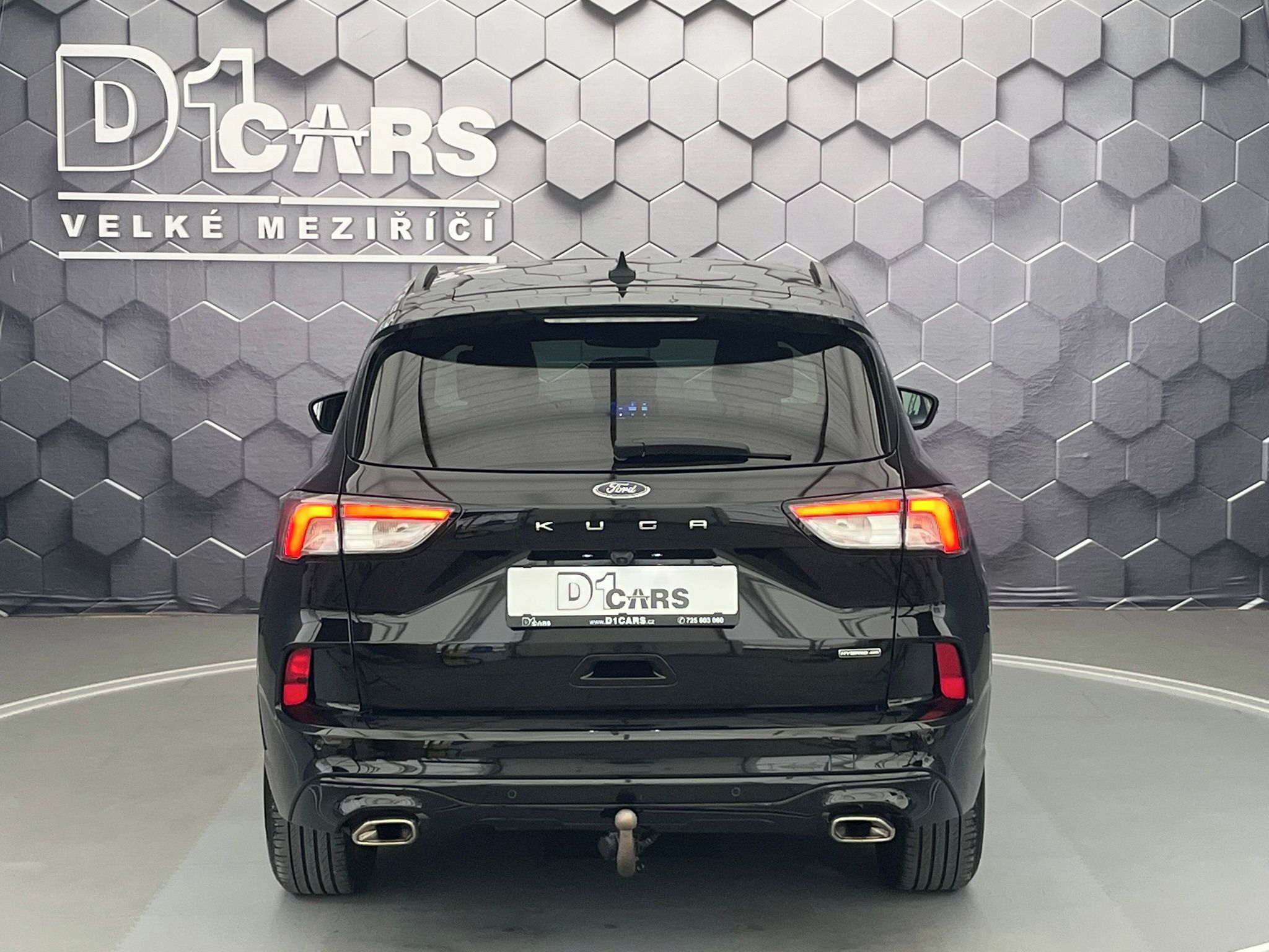 Ford Kuga, 2.5 HEV 4x4  ST-LINE X - fotka 3