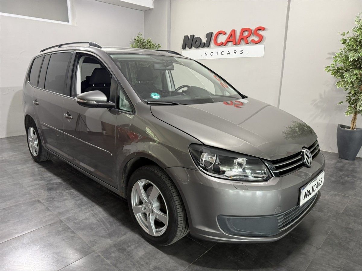 Volkswagen Touran, 1,6   TDI 77KW VÝHŘEV TAŽNÉ - fotka 2
