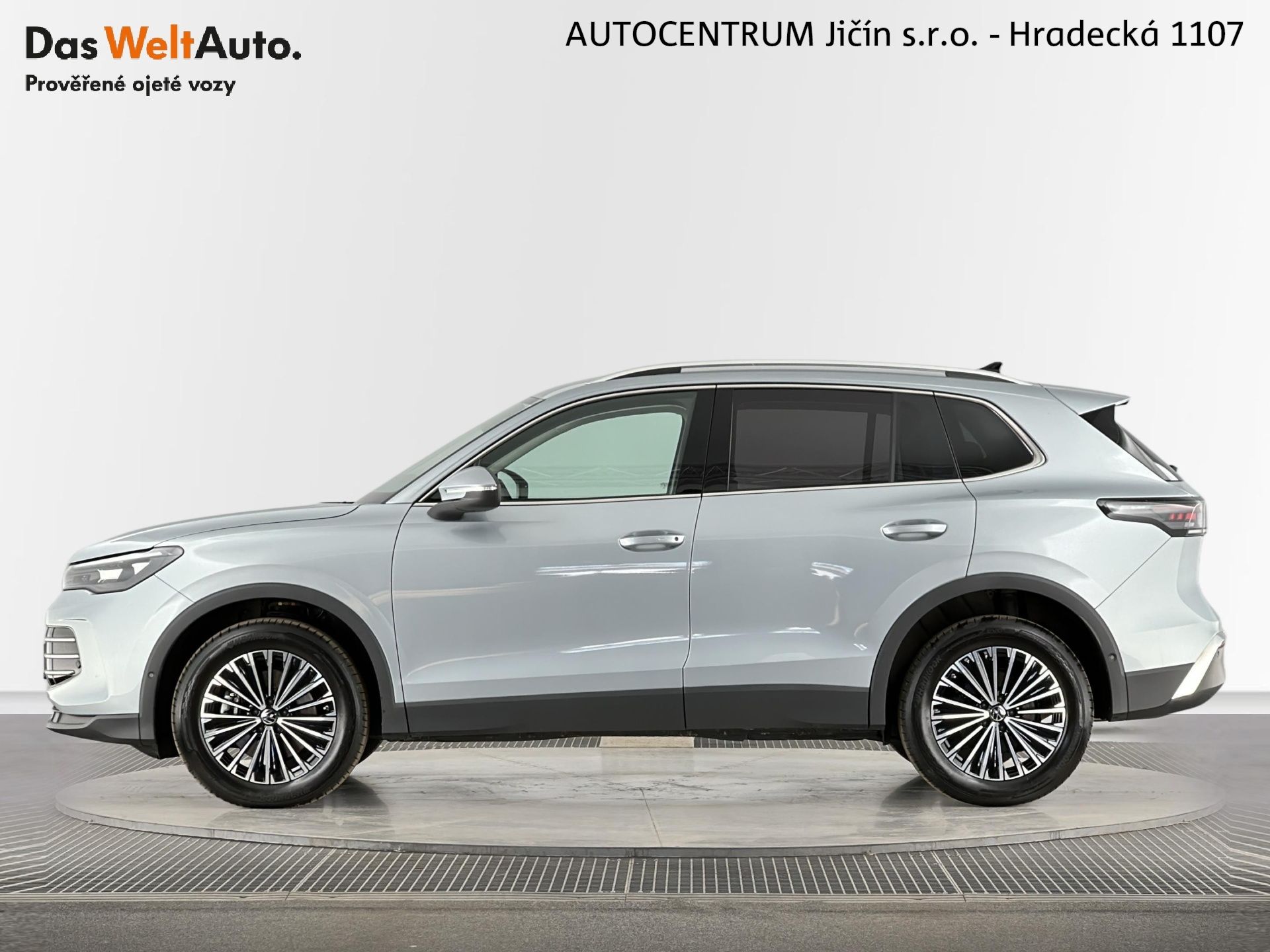 Volkswagen Tiguan, Elegance 2.0 TSI 150kW 4Motion - fotka 3