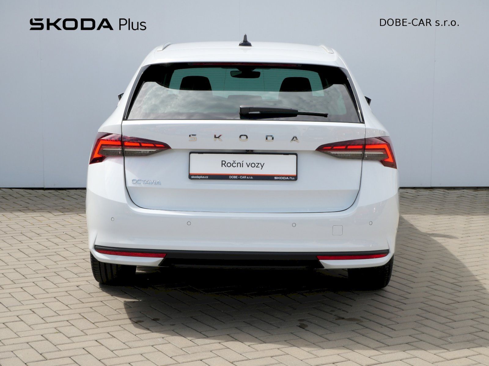 Škoda Octavia, Exclusive Selection DSG 2.0TDI - fotka 6