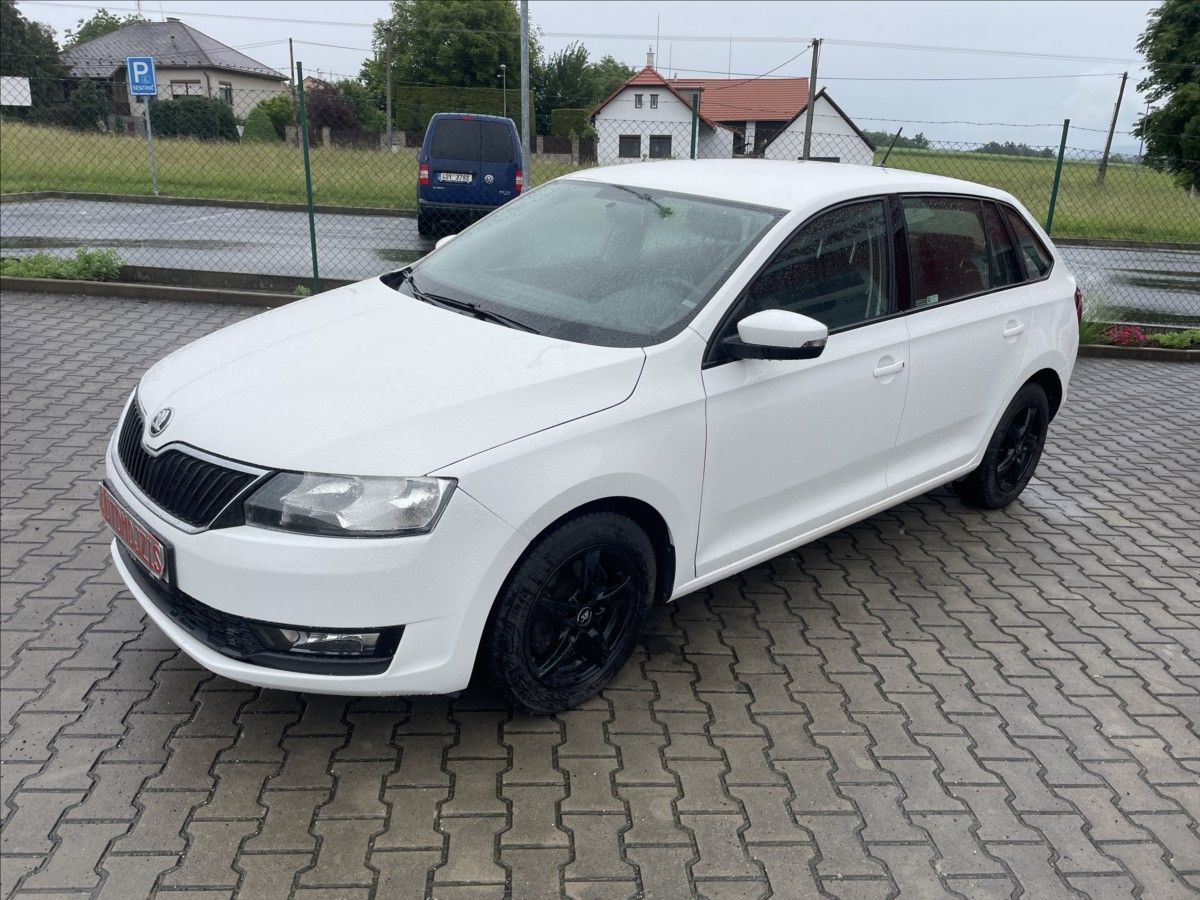 Škoda Rapid, 1,0 TSI ČR KLIMA OK NOVÁ STK - fotka 4