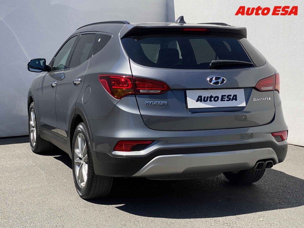 Hyundai Santa Fe, 2.2 CRDi 4x4 - fotka 6