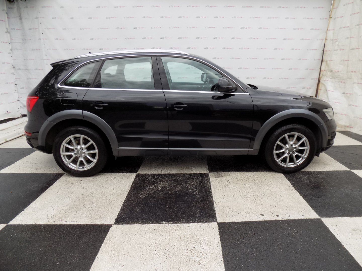 Audi Q5, 2.0TDI/4x4/Bi-xenon/LED/ - fotka 6