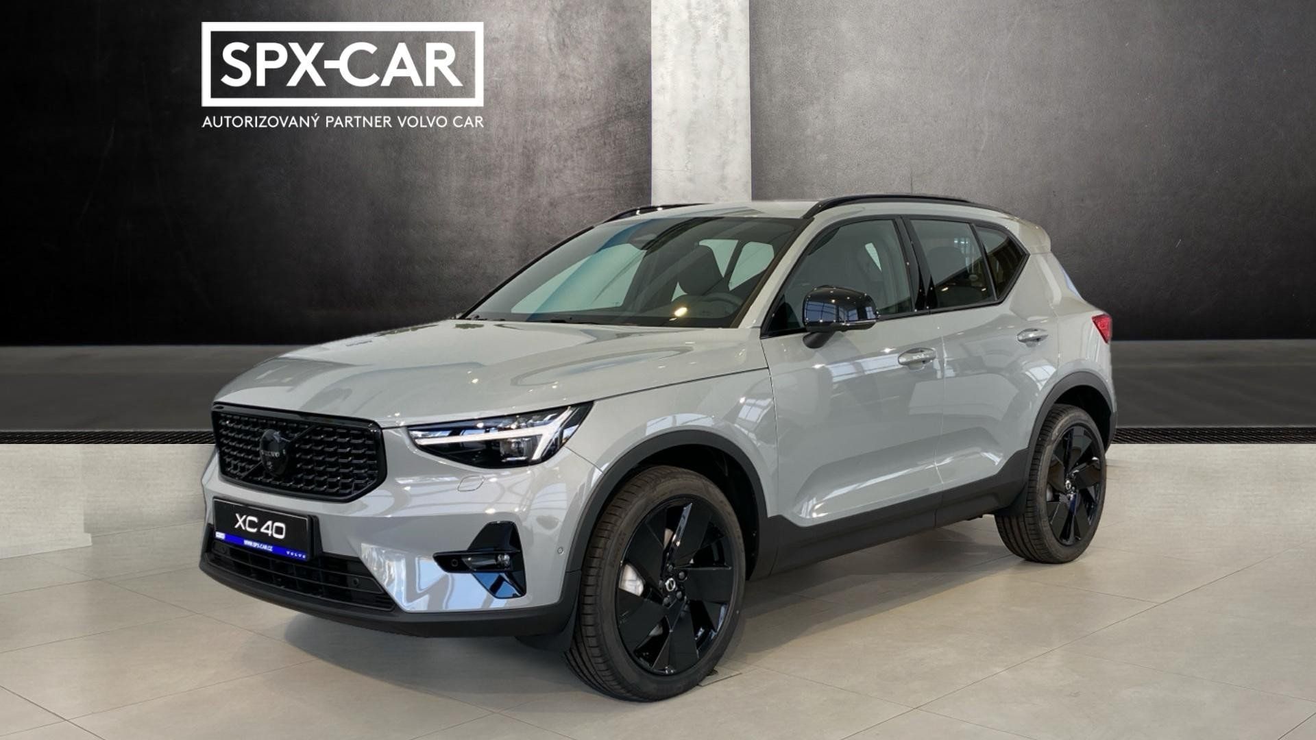 Volvo XC40, PLUS BLACK EDITION, B4 FWD, 14