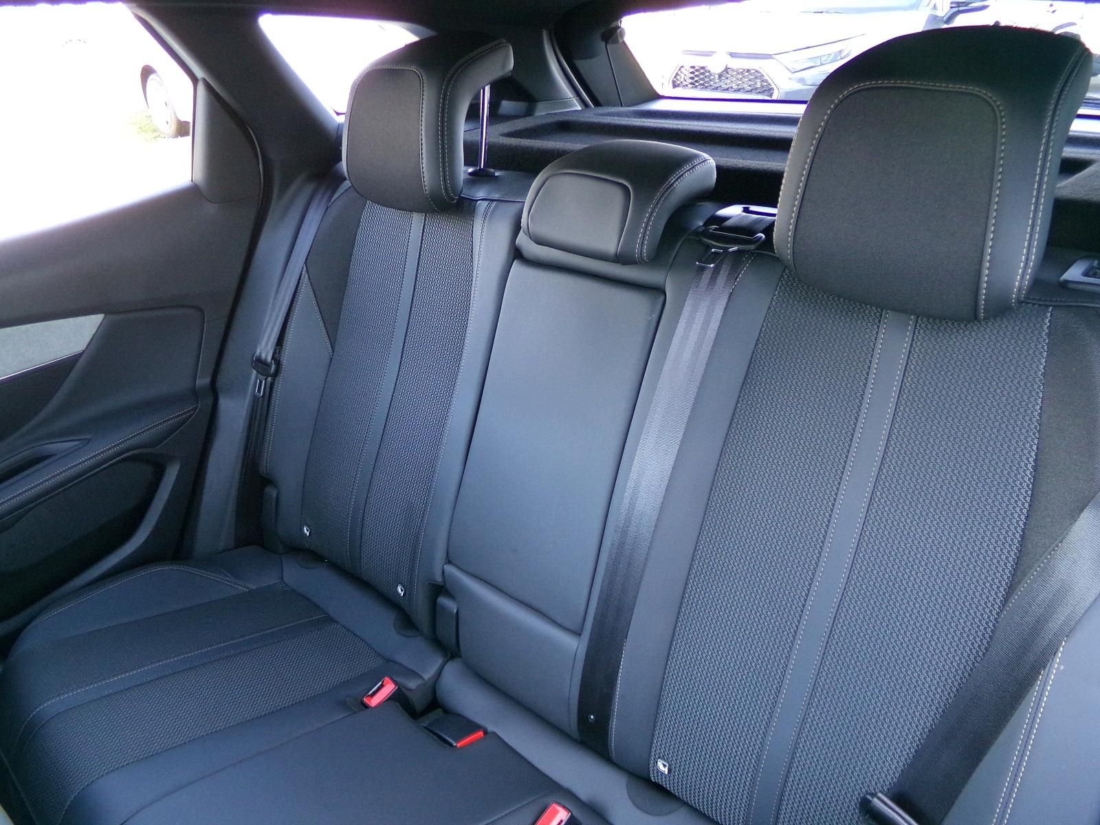 Peugeot 3008, GT 1.5 BlueHDi 96kW AT8 - fotka 6