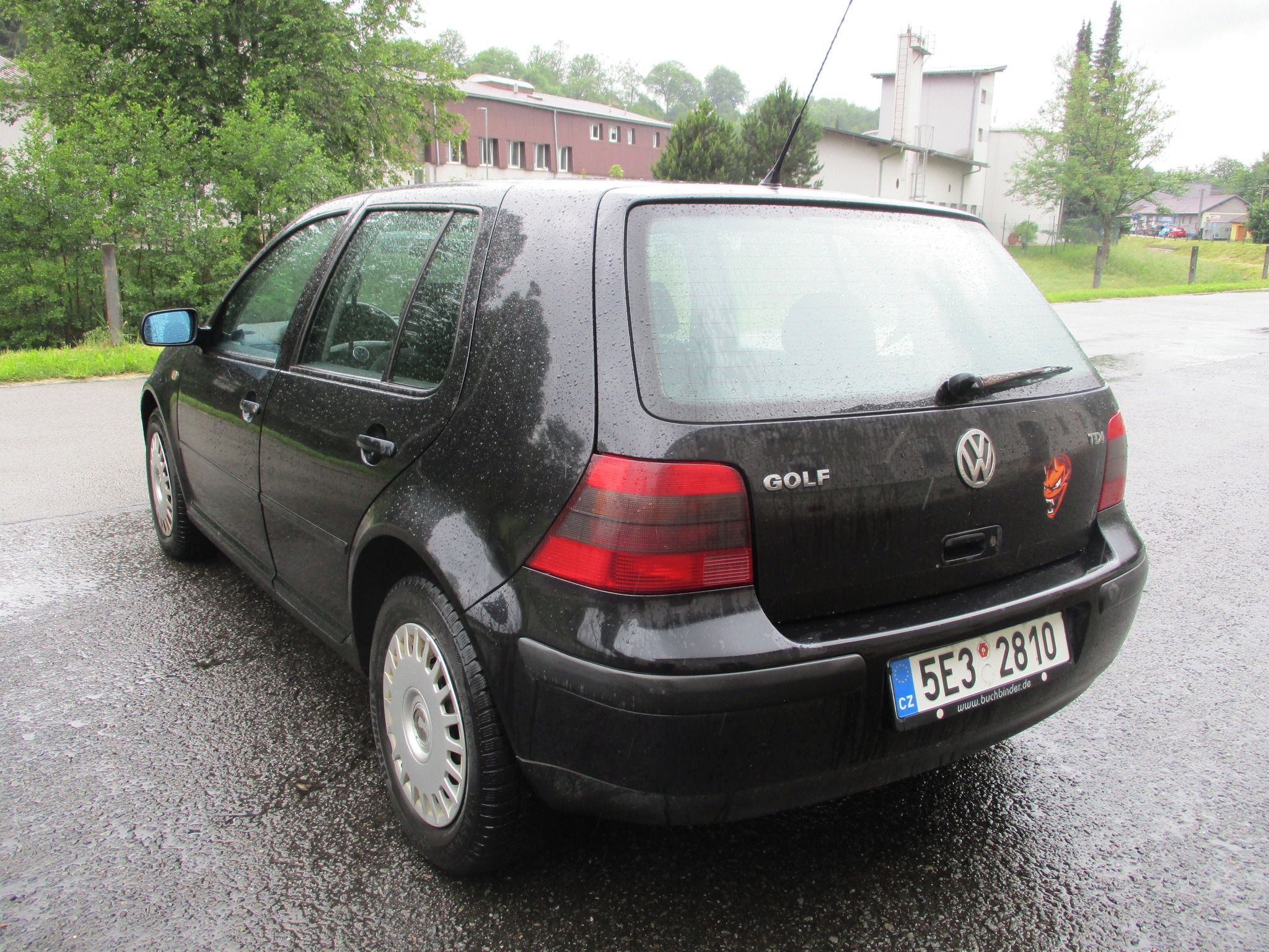 Volkswagen Golf, IV 1.9 TDi, 66 KW - nové STK - fotka 3