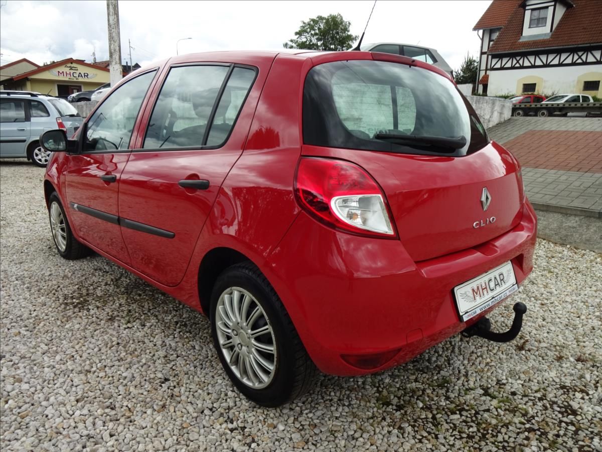 Renault Clio, 1,2i 55kW - fotka 5