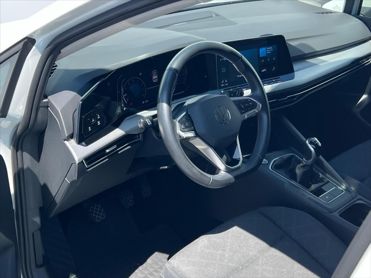 Volkswagen Golf, 1,5 TSi 96 kW LIFE  8 - fotka 5